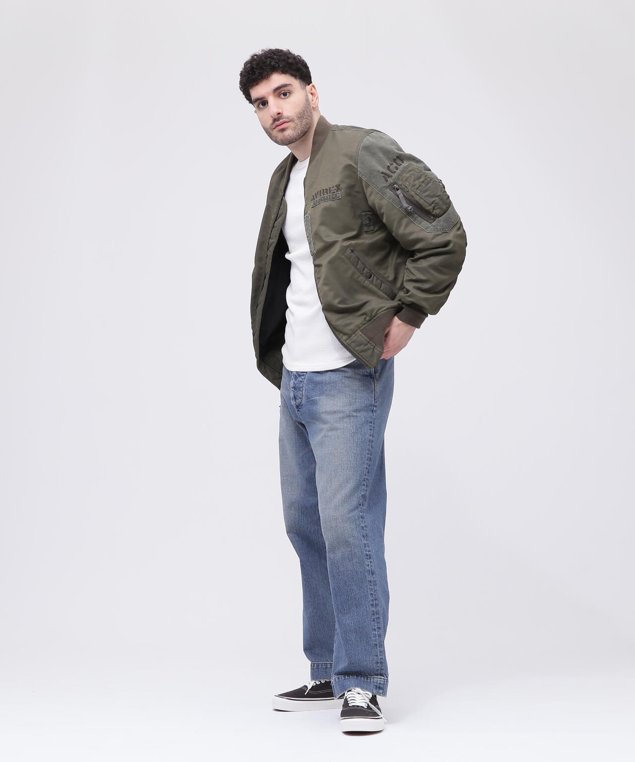 c3b74cee-c9f2-57da-8fb3-1859ab557f83_Image