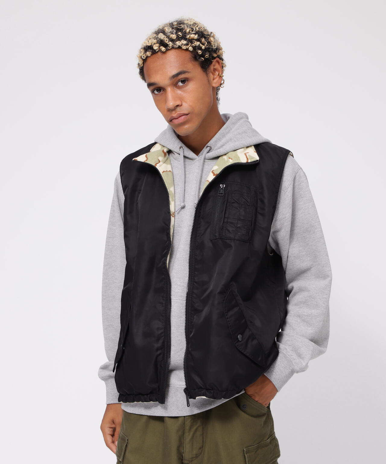 06784719-b20f-5ea4-bb48-d565e50242f2_Image