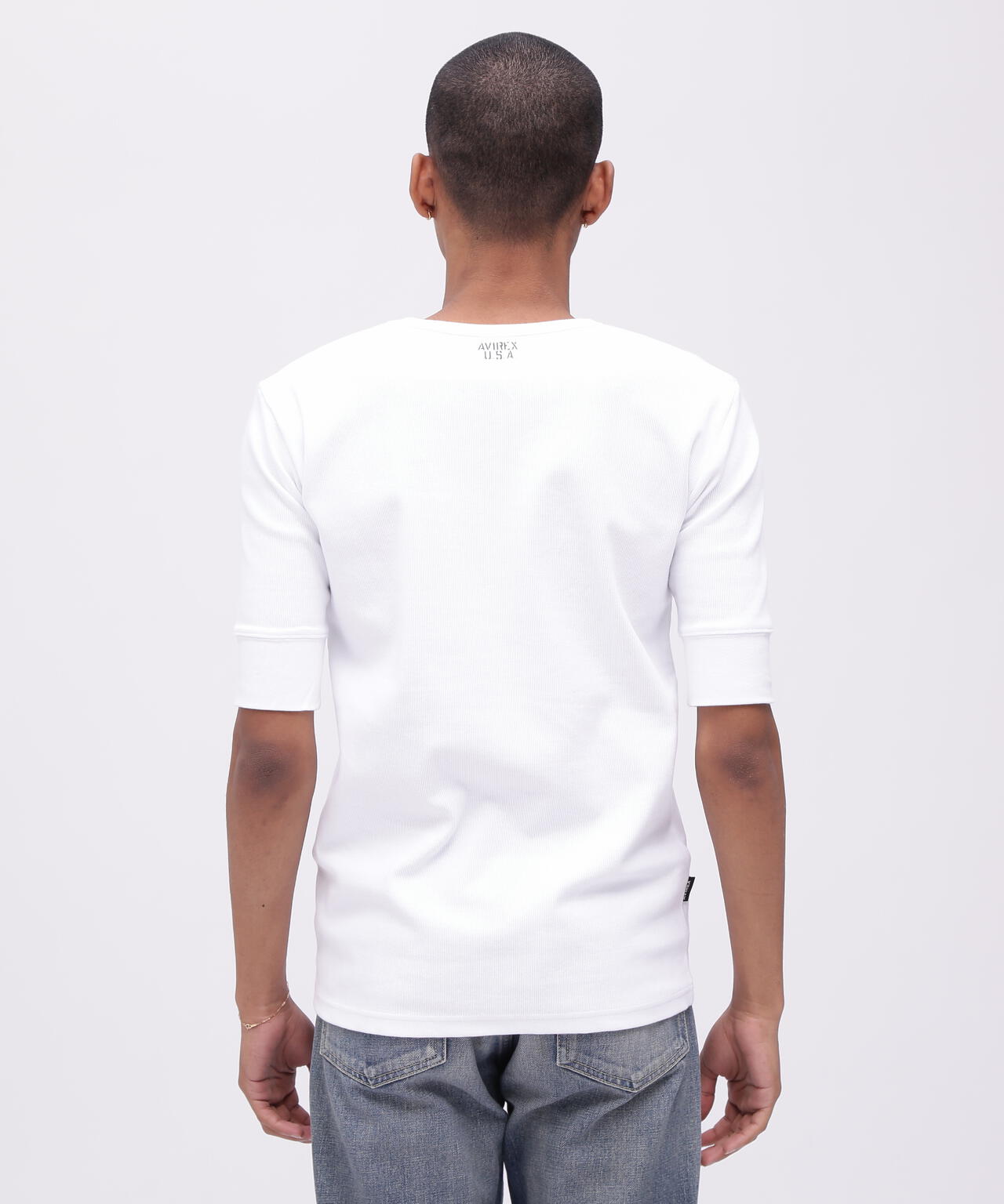 《DAILY/デイリー》HALF SLEEVE U-NECK T-SHIRT/デイリー 五分袖 Uネック Tシャツ/AVIREX