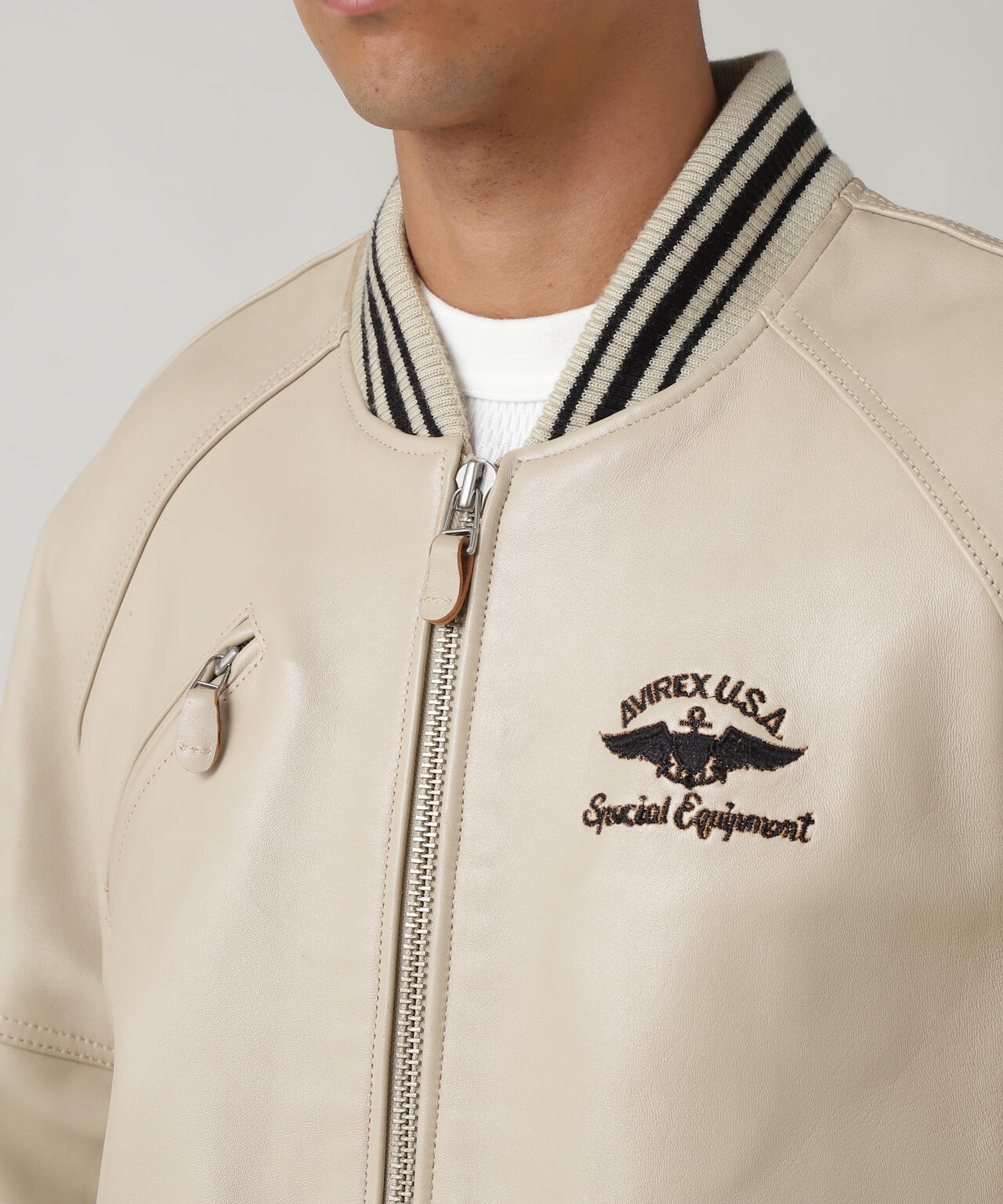 38038d5d-fff1-56e9-81b3-39eee449c2bd_Image