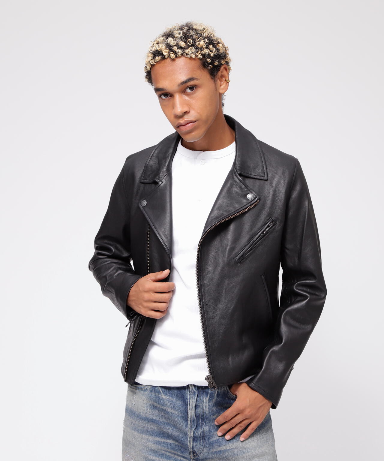 ec56a13d-b7cd-5052-a6e1-5ac165a683c9_Image