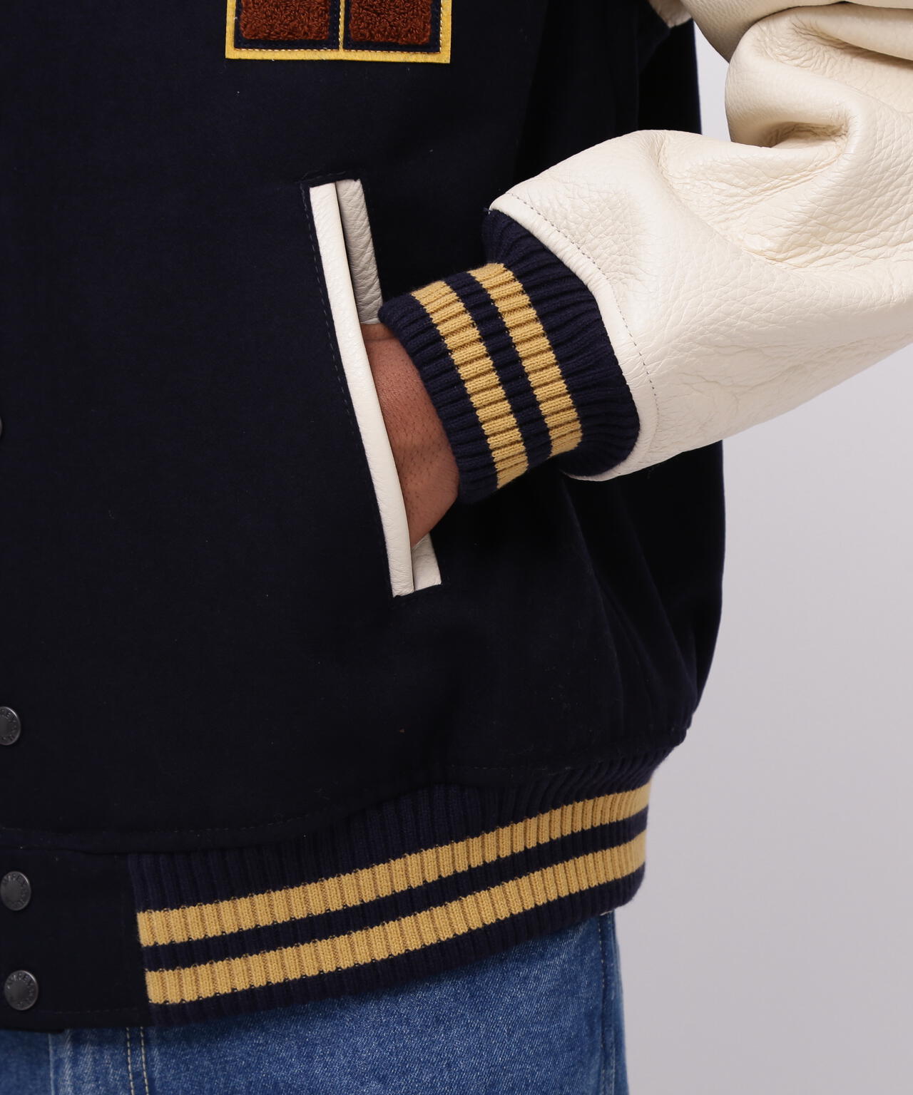 c2f8ff8d-95f5-514e-a802-6cca82b54aaf_Image