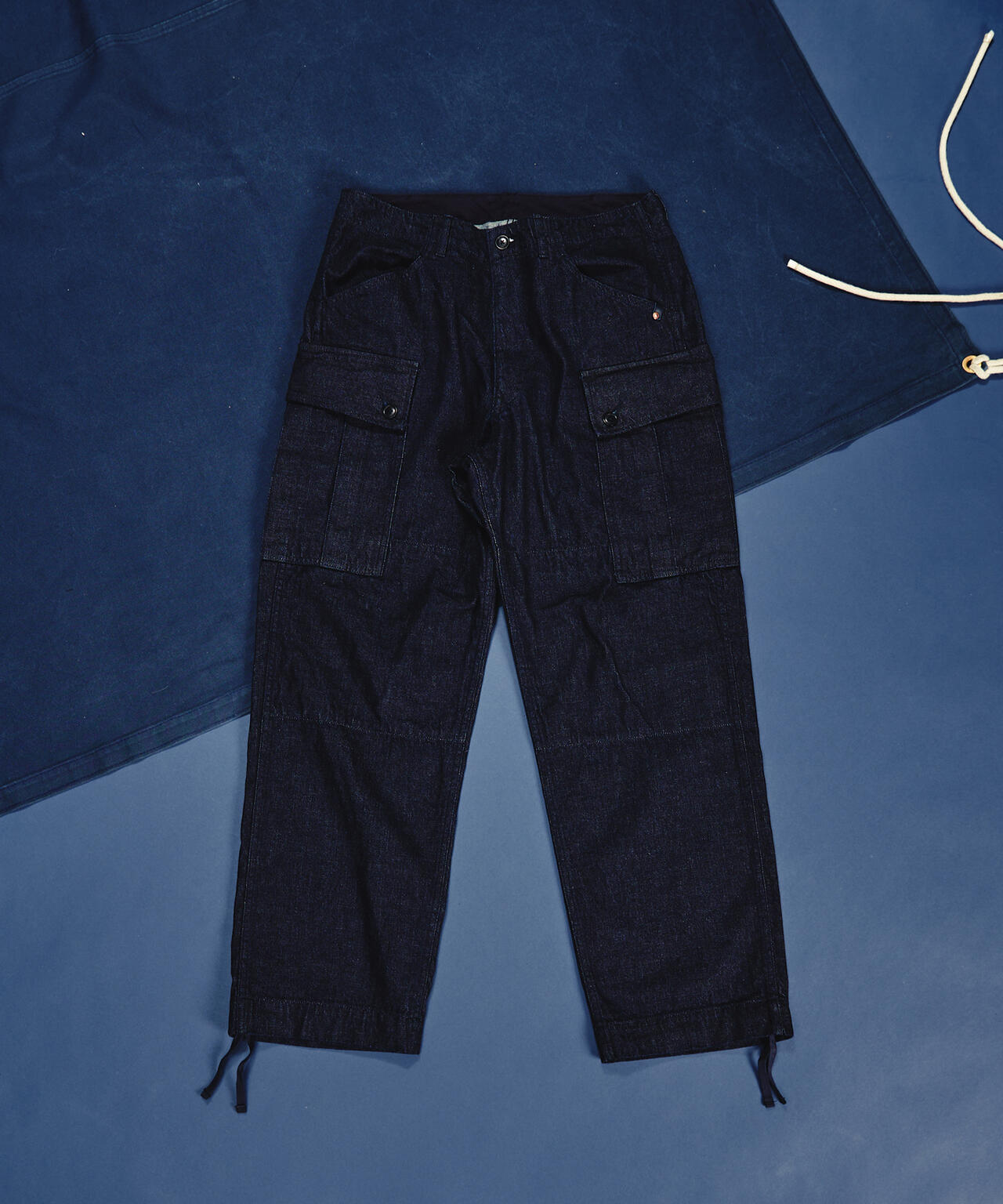 《TFQP by HANDROOM》JAPAN MADE DENIM CARGO PANT / ジャパンメイド デニム カーゴパンツ /