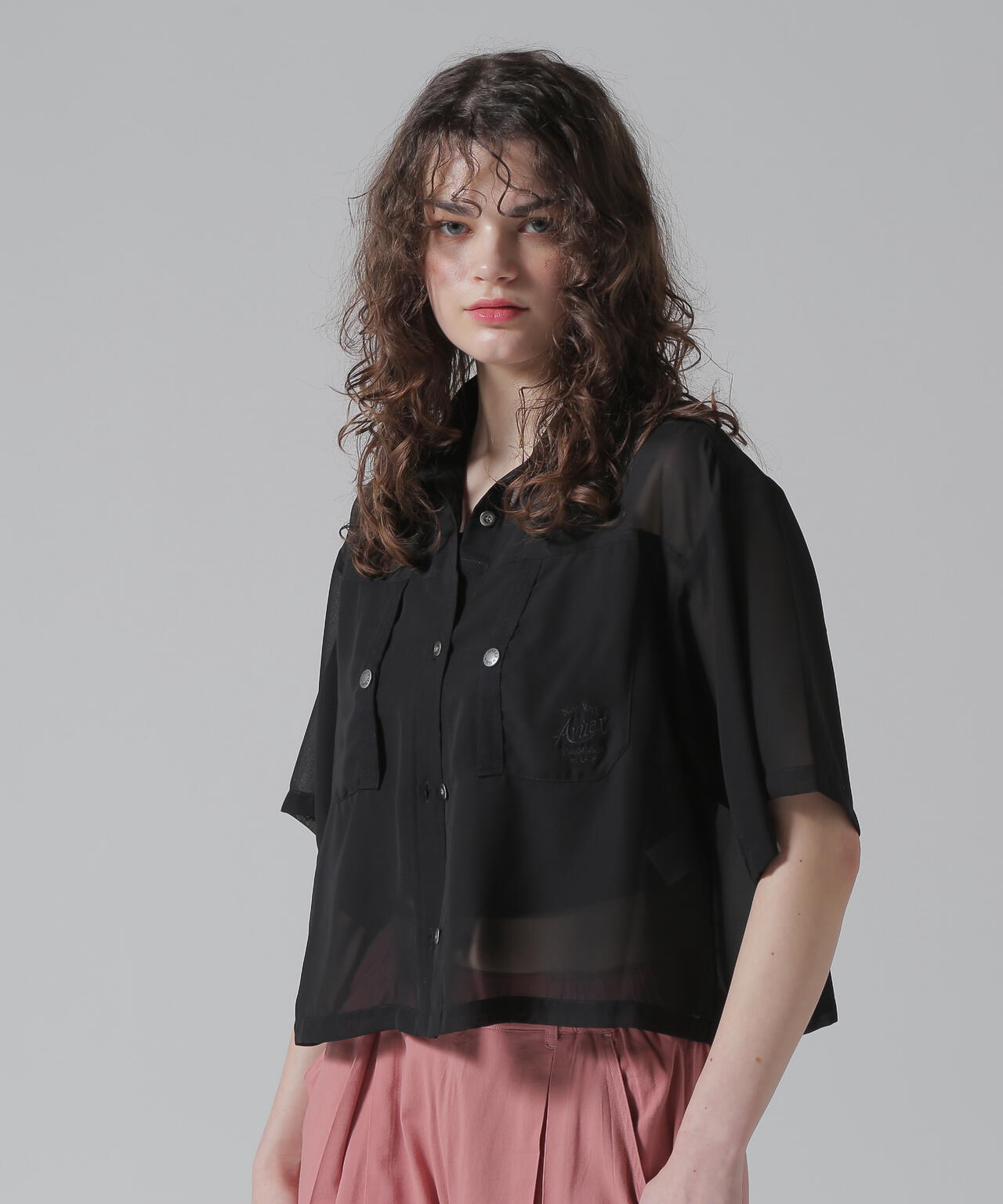 《WOMAN/直営店限定》EMBROIDERY SHEER SHIRT/刺繍シアーシャツ