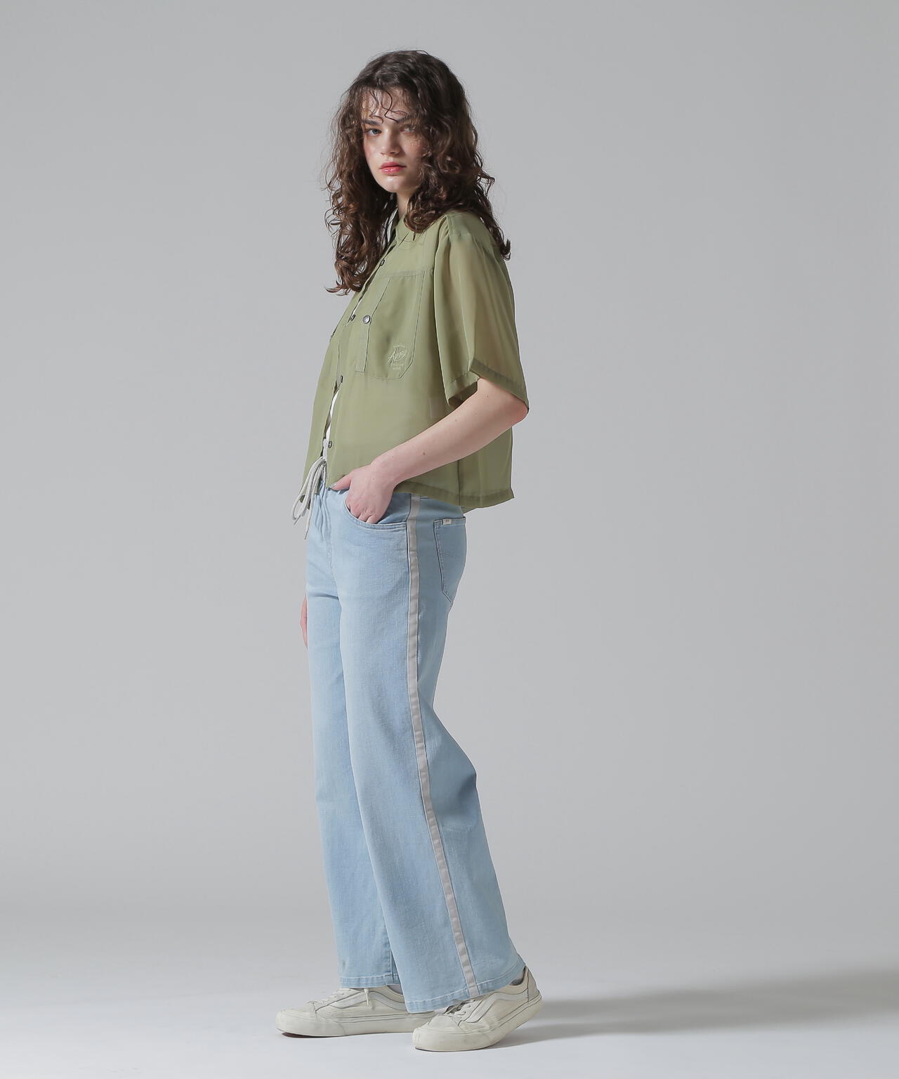 《WOMAN/直営店限定》EMBROIDERY SHEER SHIRT/刺繍シアーシャツ