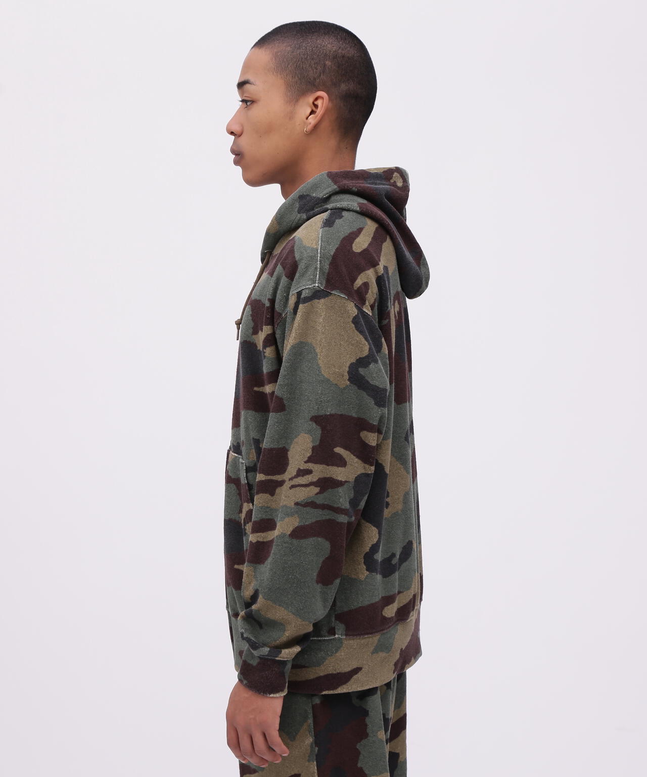 dfd8195b-7c92-5973-af39-1895d1425a02_Image