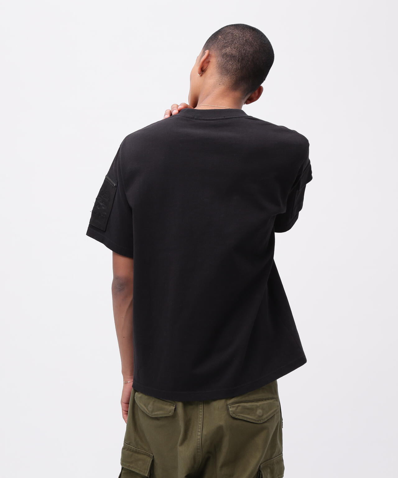 86b0e627-06a2-557f-a8eb-b3cc747f7474_Image