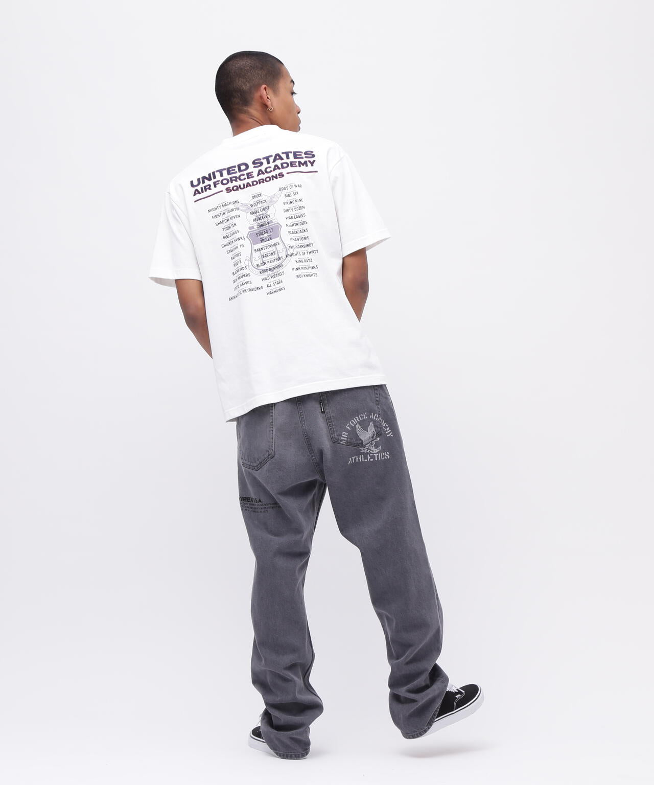 USAFA SQUADRONS EMBROIDERY T-SHIRT / 刺繍 半袖Tシャツ / AVIREX / アヴィレックス