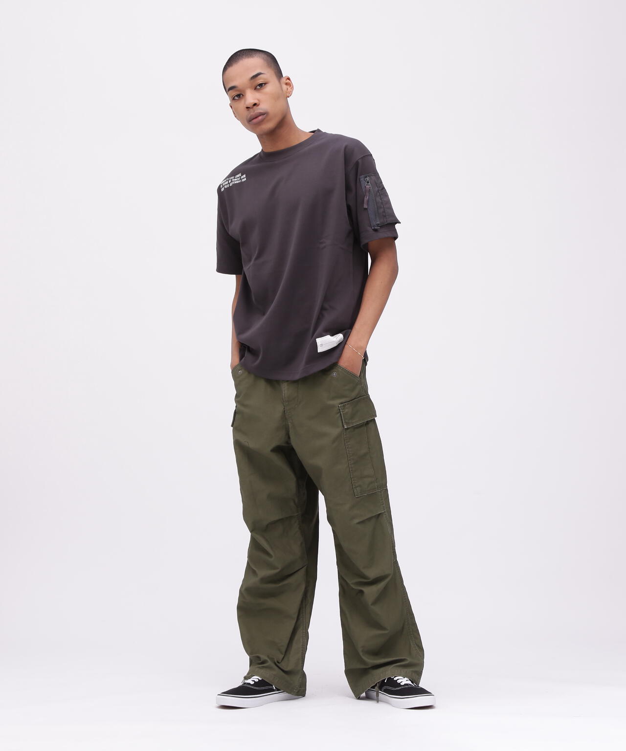 MIL. POCKET T-SHIRT / ミリタリーポケット 半袖Tシャツ / AVIREX / アヴィレックス