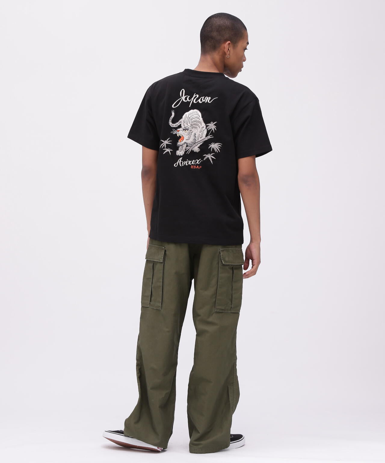 SOUVENIR TIGER T-SHIRT / スーベニア タイガー 半袖Tシャツ / AVIREX / アヴィレックス