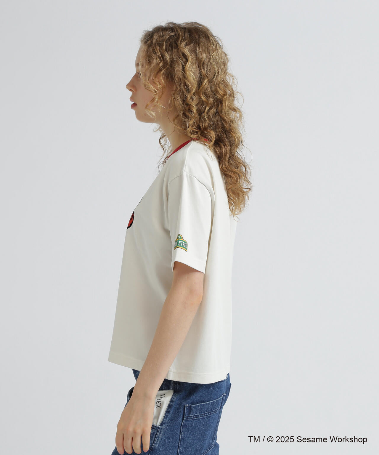 《SESAME STREET meets AVIREX》RINGER T-SHIRT