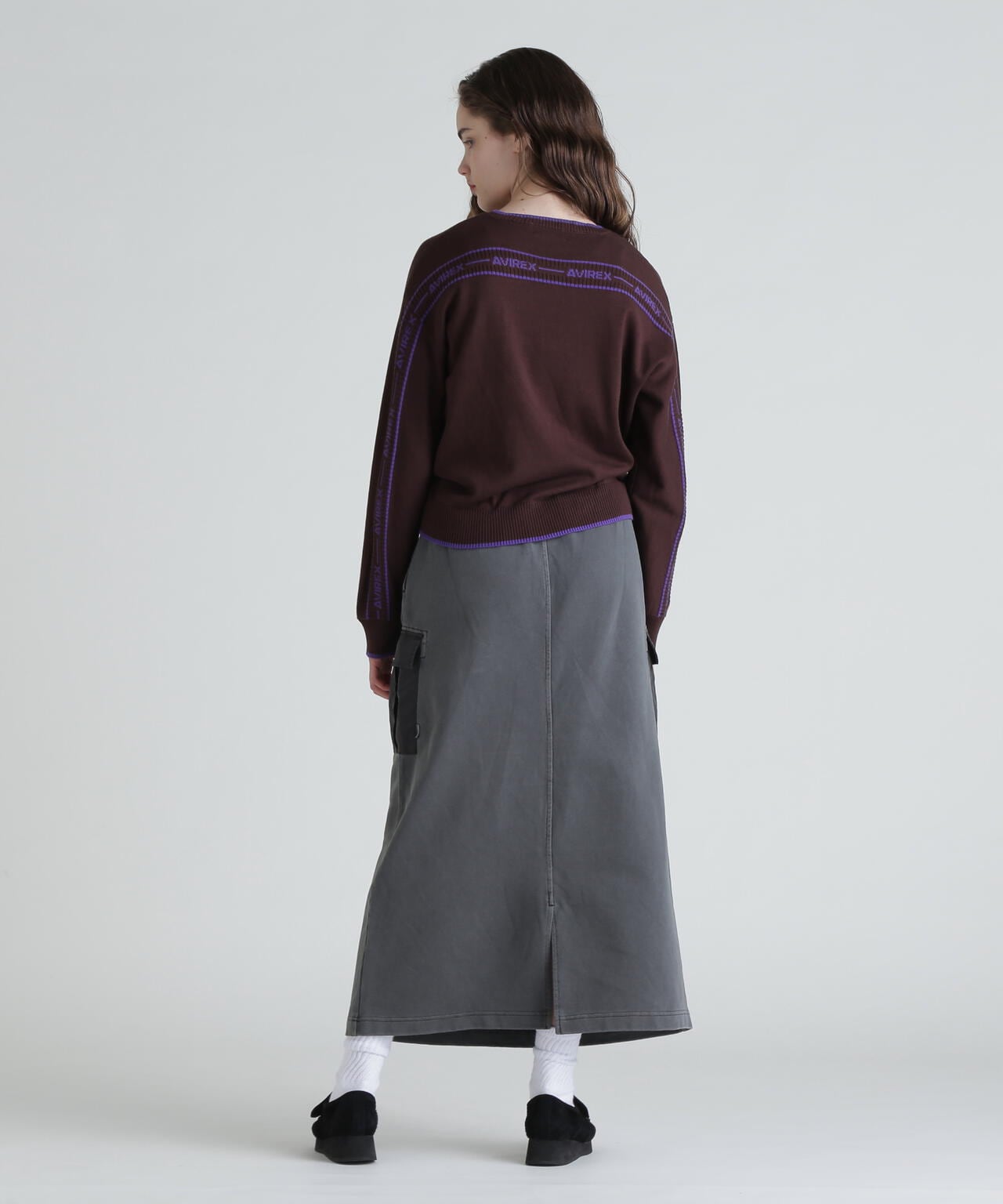 COLOR LINE BACK LOGO KNIT TOPS/カラーライン バックロゴトップス
