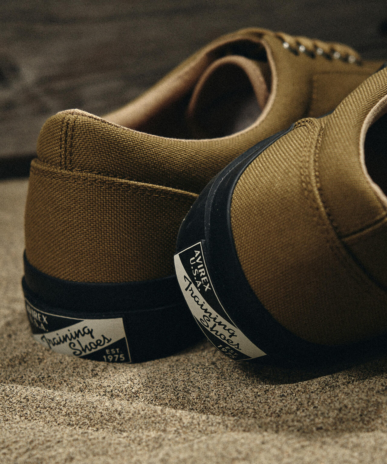 《直営限定》NAVY TRAINING SHOES / ネイビー トレーニング シューズ / AVIREX / アヴィレックス