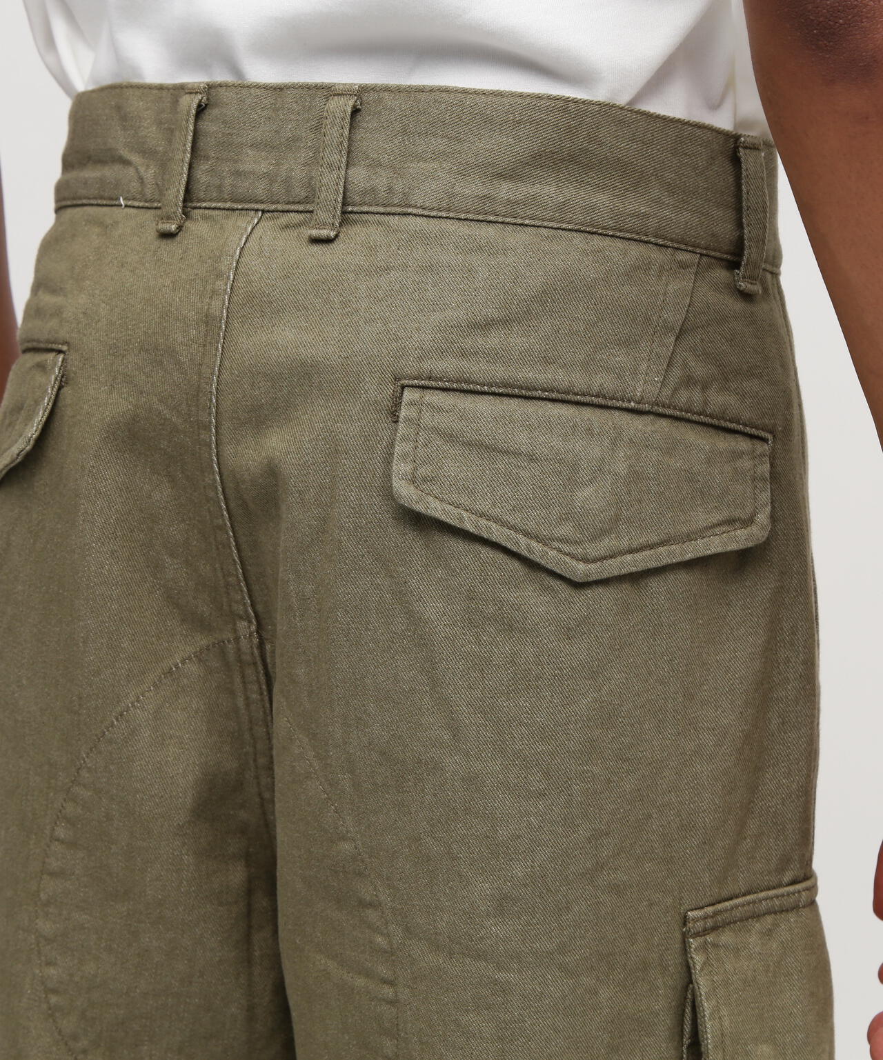 《TFQP by HANDROOM》GREEN SELVEDGE MILITARY DENIM CARGO TROUSERS M-47