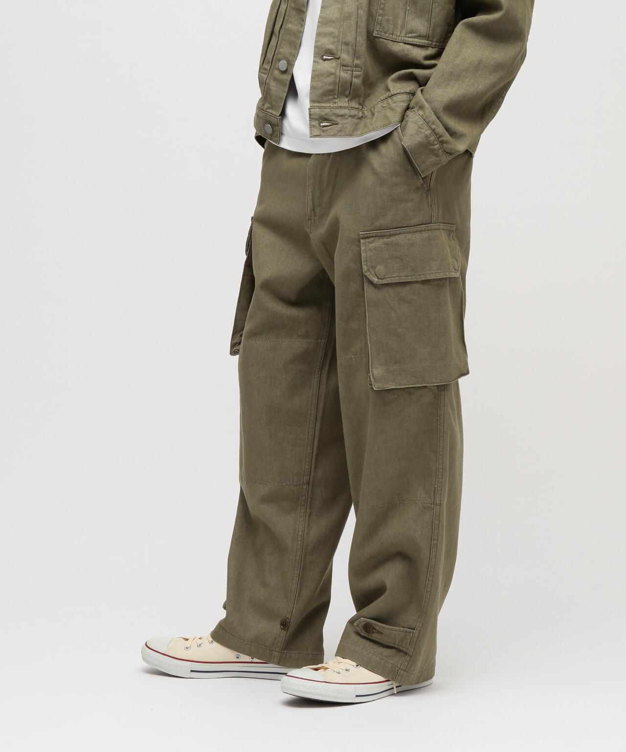 《TFQP by HANDROOM》GREEN SELVEDGE MILITARY DENIM CARGO TROUSERS M-47