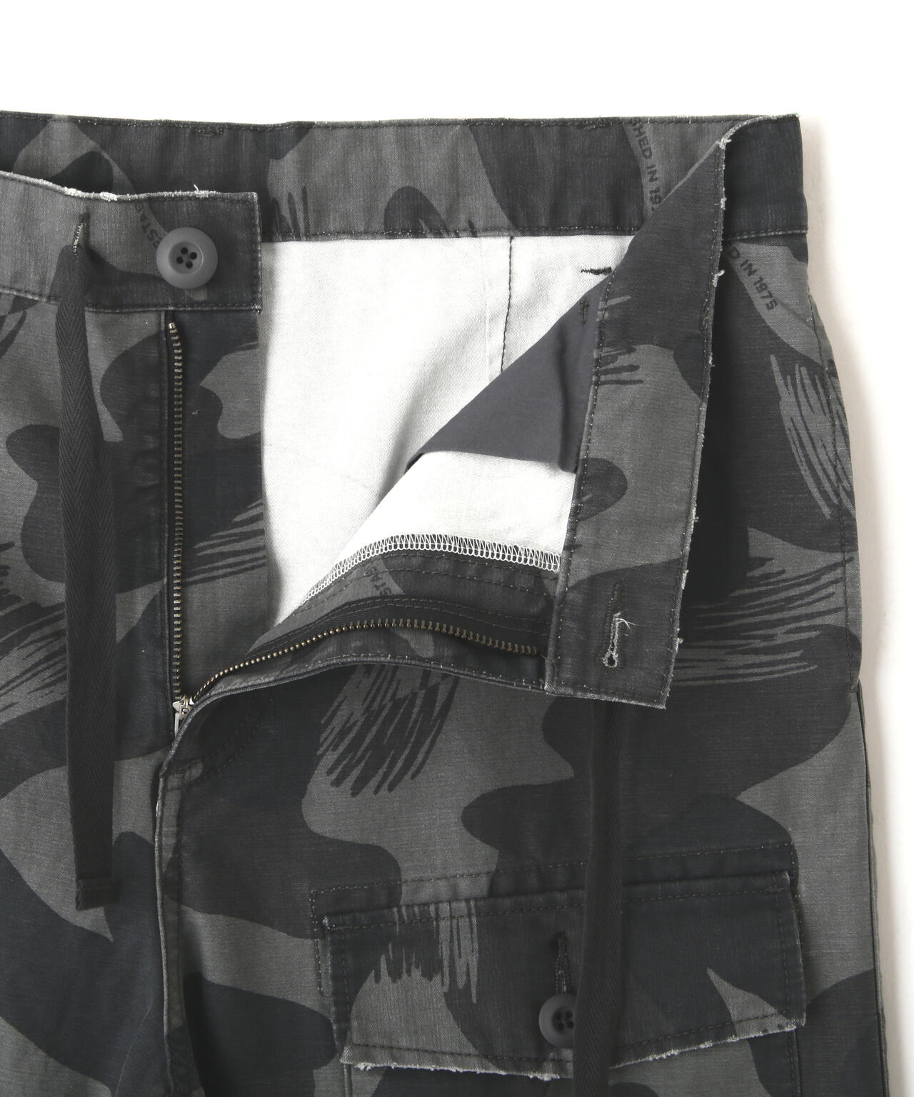 《WOMAN》CAMOUFLAGE CARGO LONG PANTS/カモフラージュカーゴロングパンツ