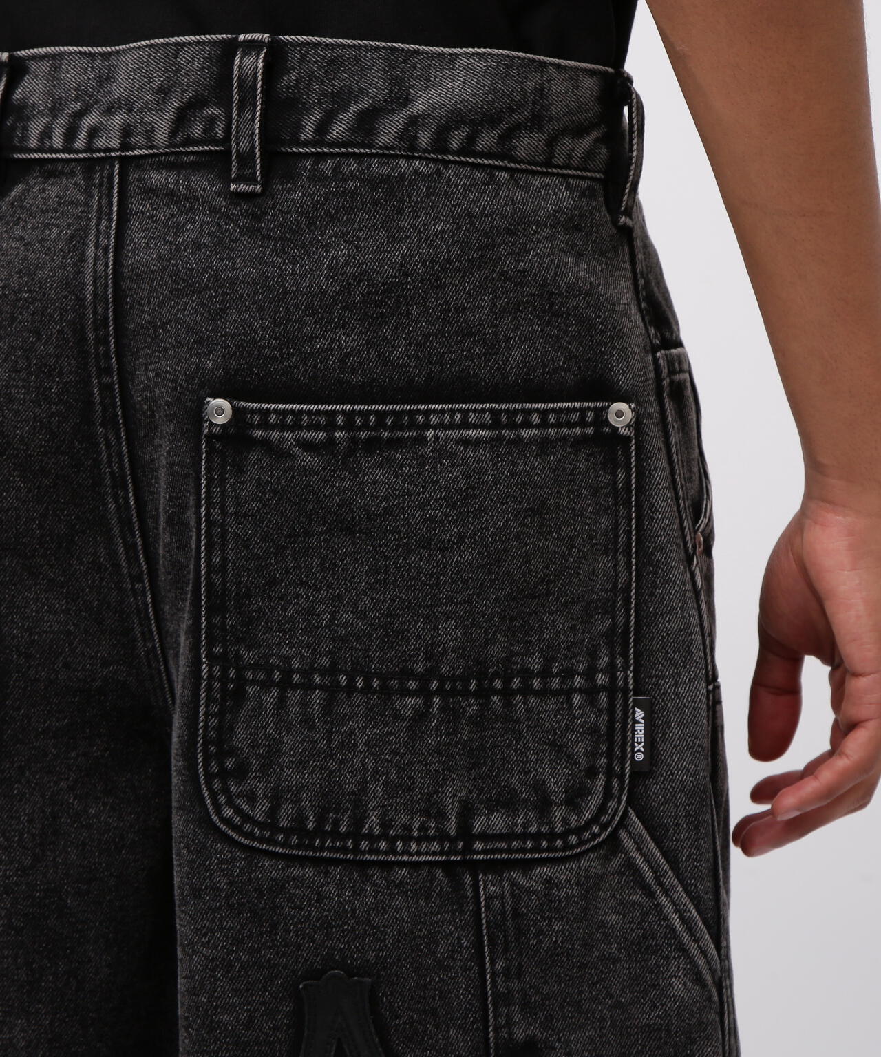 LEATHER PATCH DENIM SHORTS
