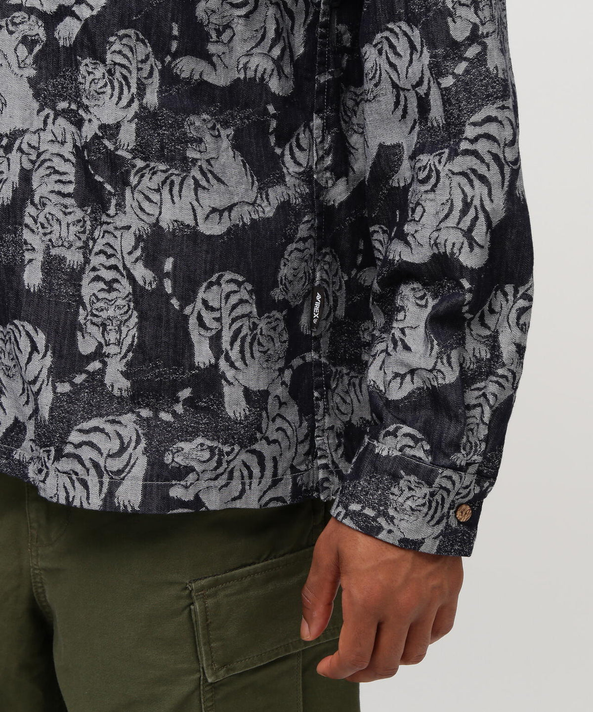 《SOUVENIR COLLECTION》SUKA SHIRTS ”100 TIGER”