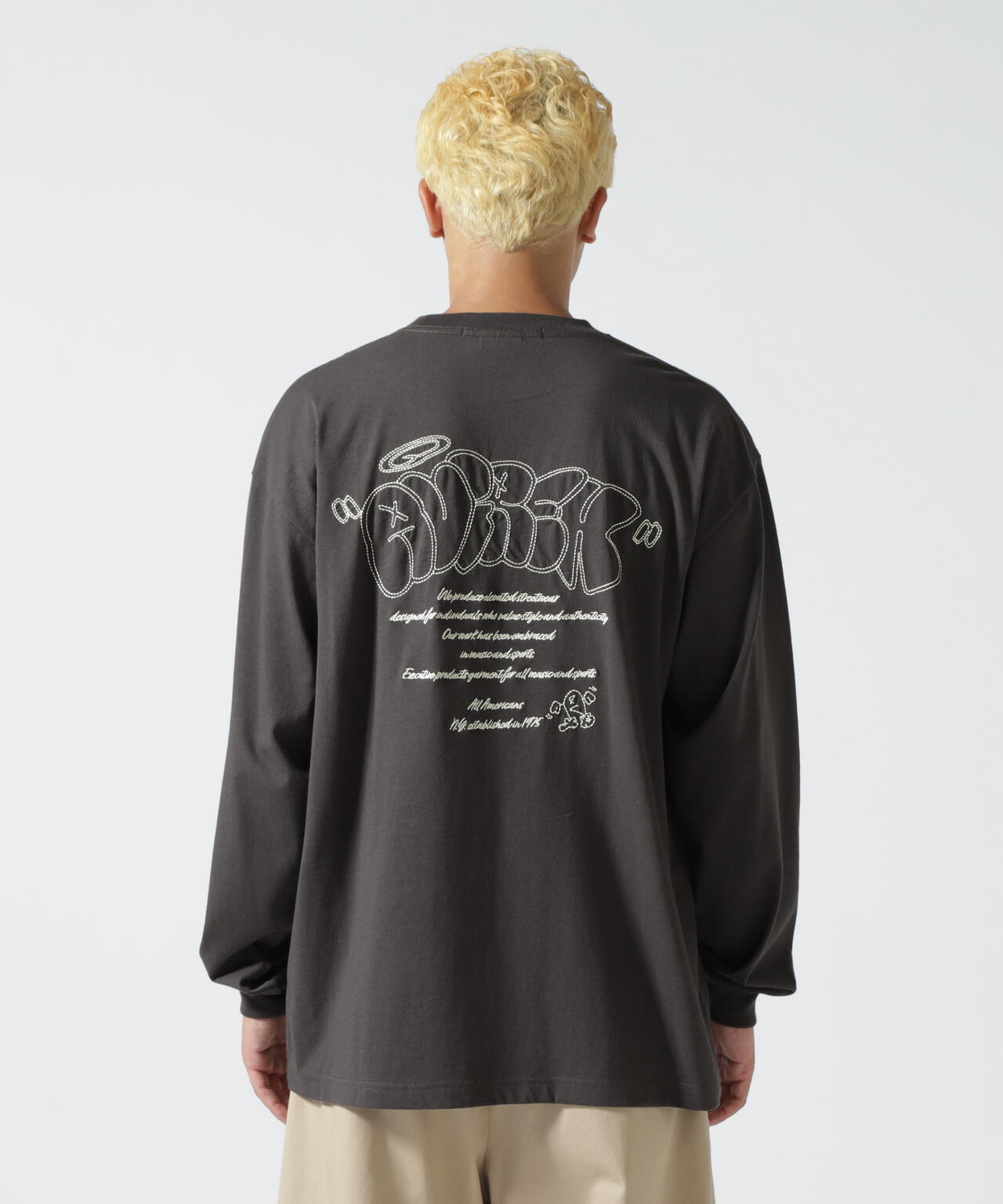 《直営店限定》GRAFFITI EMBROIDERY L/S T-SHIRT