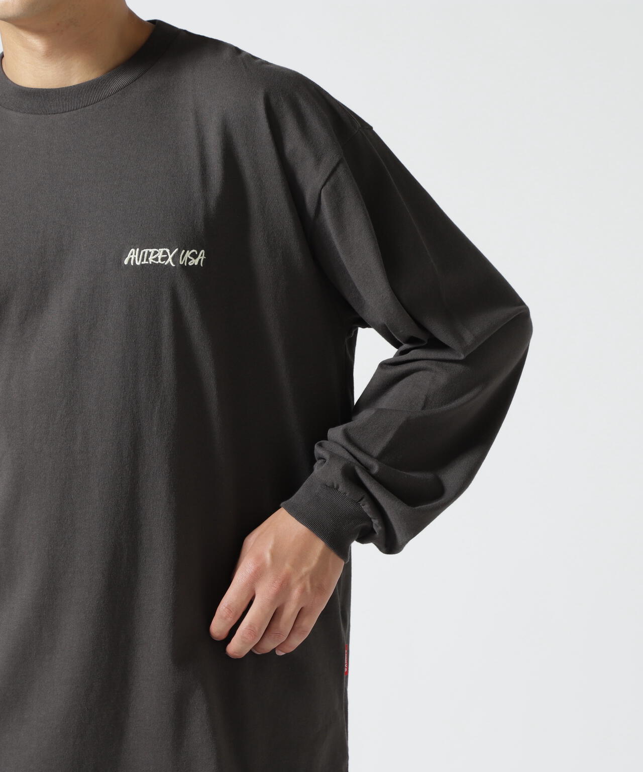 《直営店限定》GRAFFITI EMBROIDERY L/S T-SHIRT