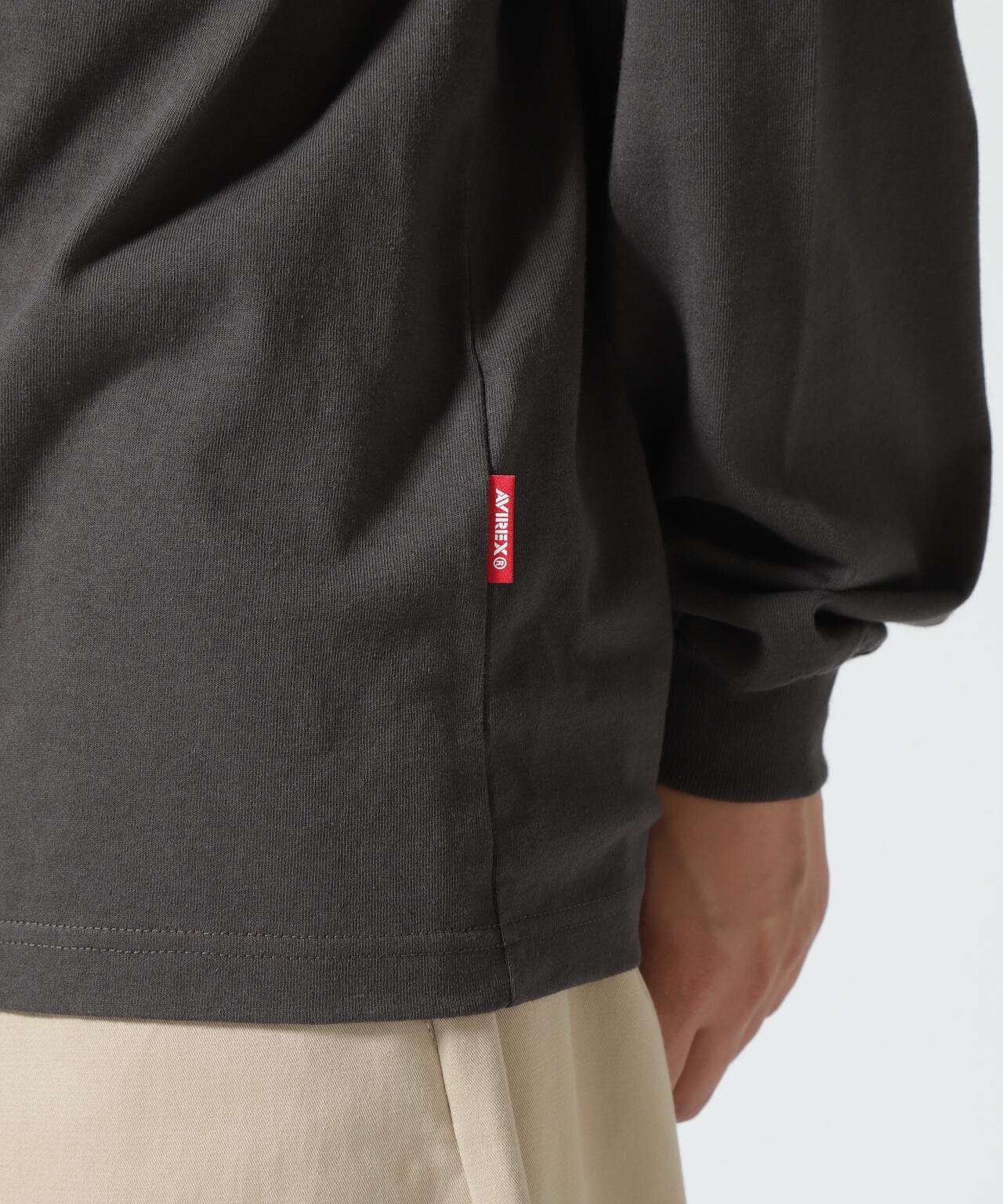 《直営店限定》GRAFFITI EMBROIDERY L/S T-SHIRT