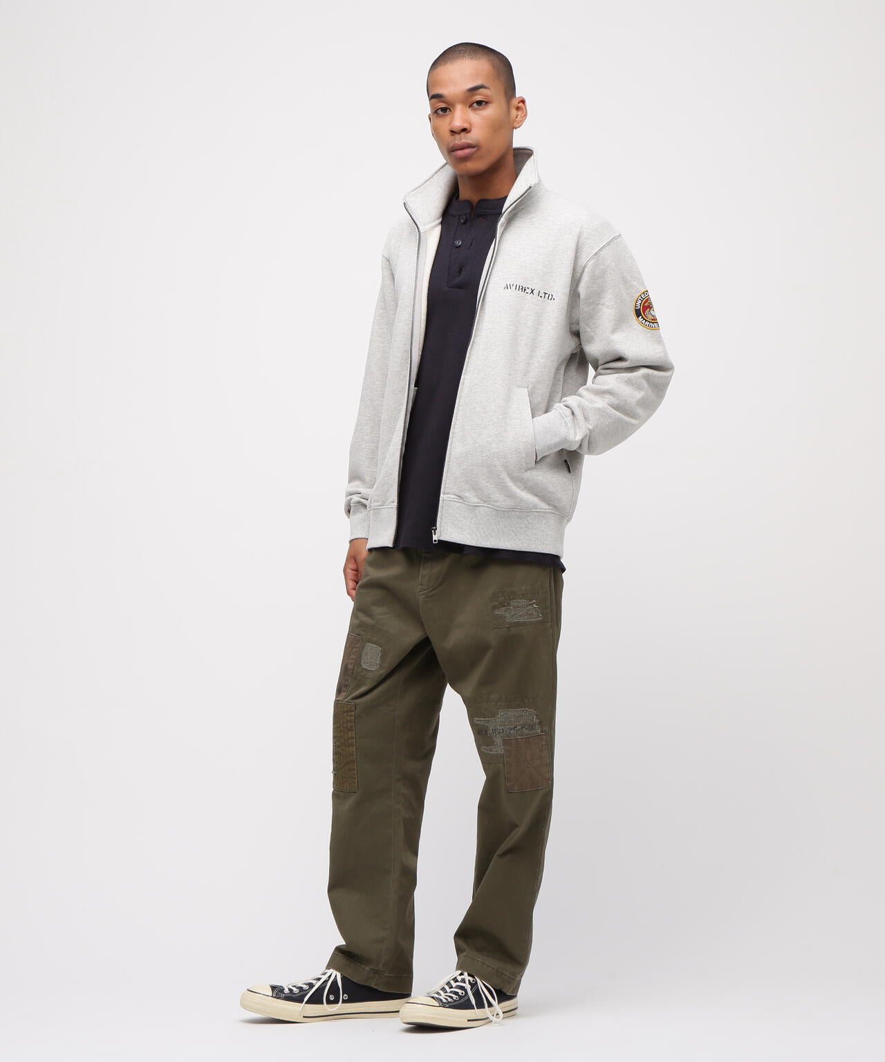 《直営店限定》CAMP LEJEUNE PATCHED STAND ZIP SWEAT