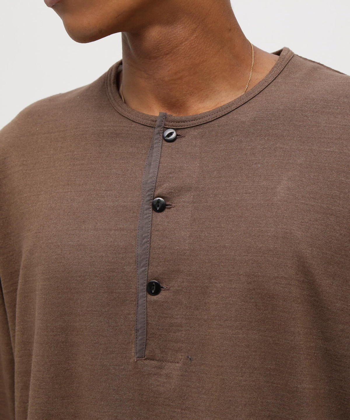 《TFQP by HANDROOM》HENLEY NECK KNITSEWN