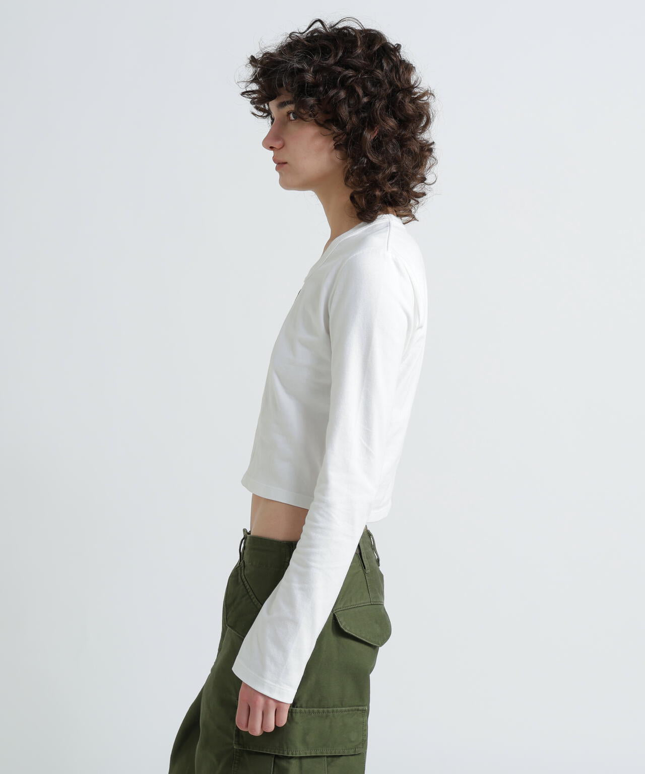 《WOMAN/直営店限定》SHORT EMBROIDERY LOGO T-SHIRT