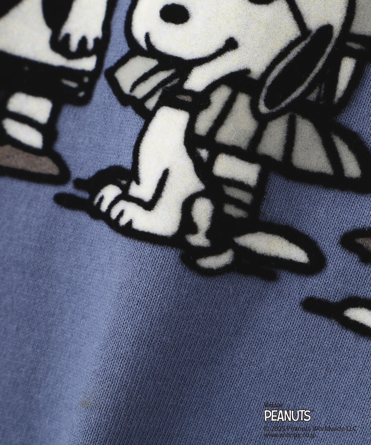 《AVIREX × PEANUTS》FLOKY LONGSLEEVE T-SHIRT / フロッキー 長袖Tシャツ / ピーナッツ / アヴ