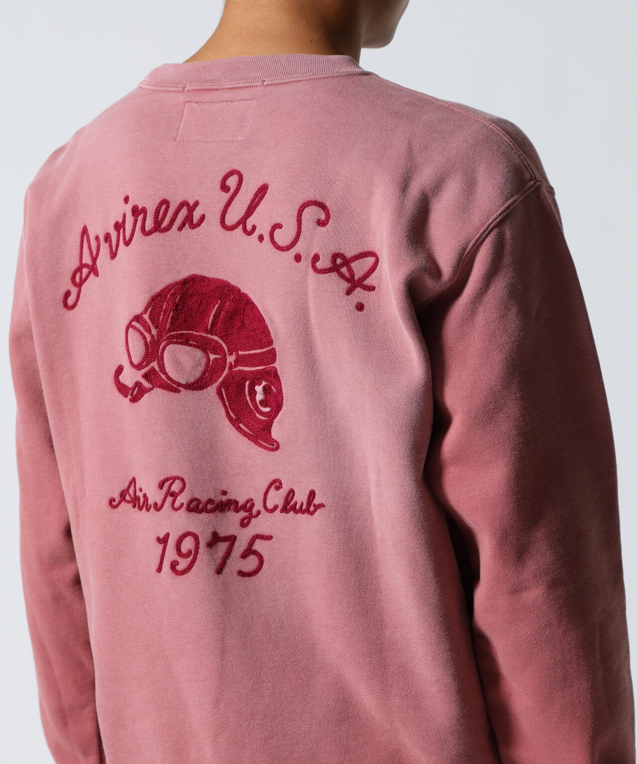 《A.A.R.C》EMB CREWNECK SWEAT