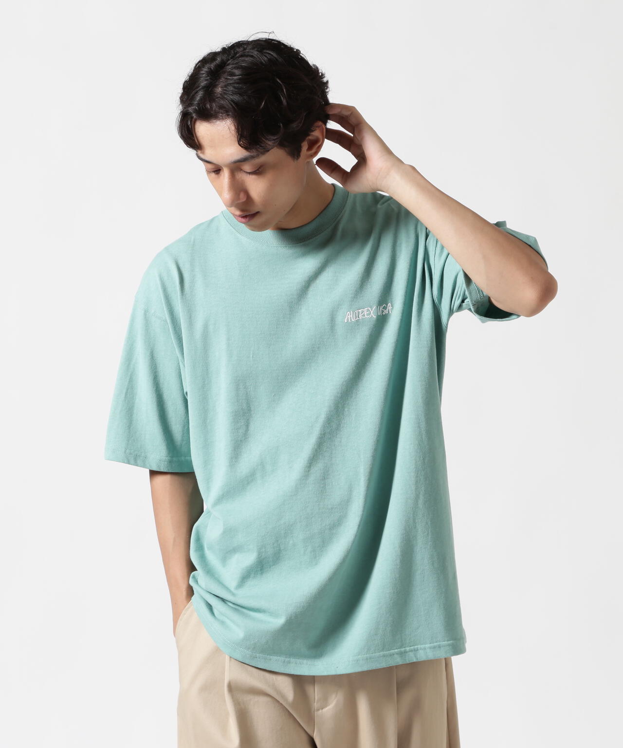 《直営店限定》GRAFFITI EMBROIDERY T-SHIRT