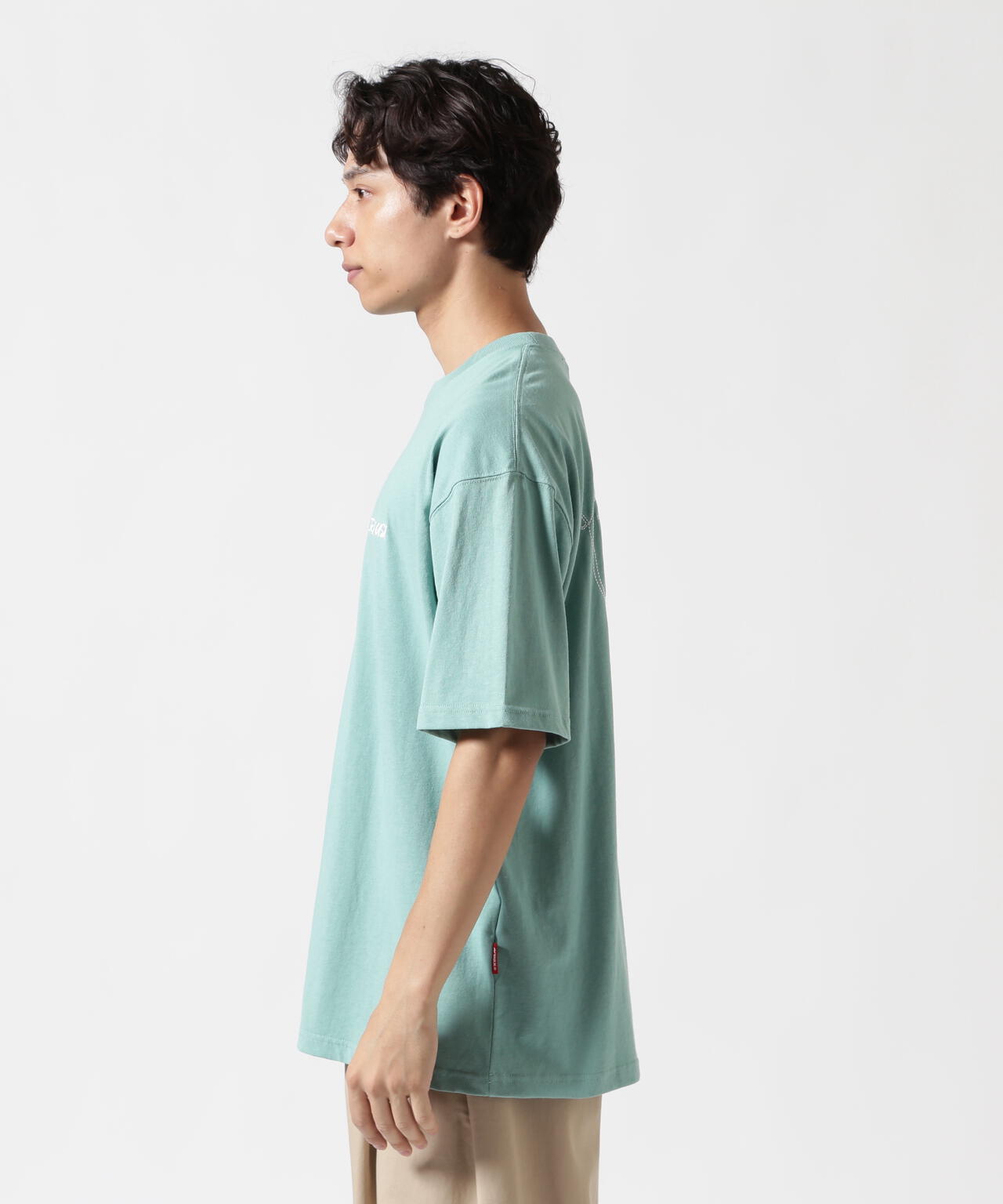 《直営店限定》GRAFFITI EMBROIDERY T-SHIRT