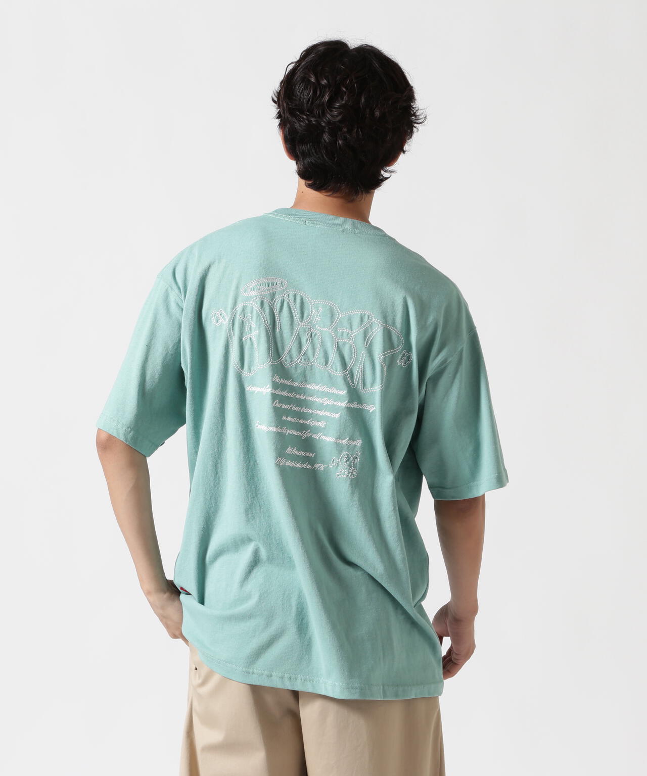 《直営店限定》GRAFFITI EMBROIDERY T-SHIRT