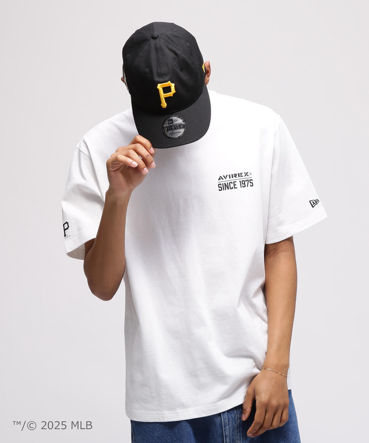 AVIREX × PITTSBURGH PIRATES T-SHIRT