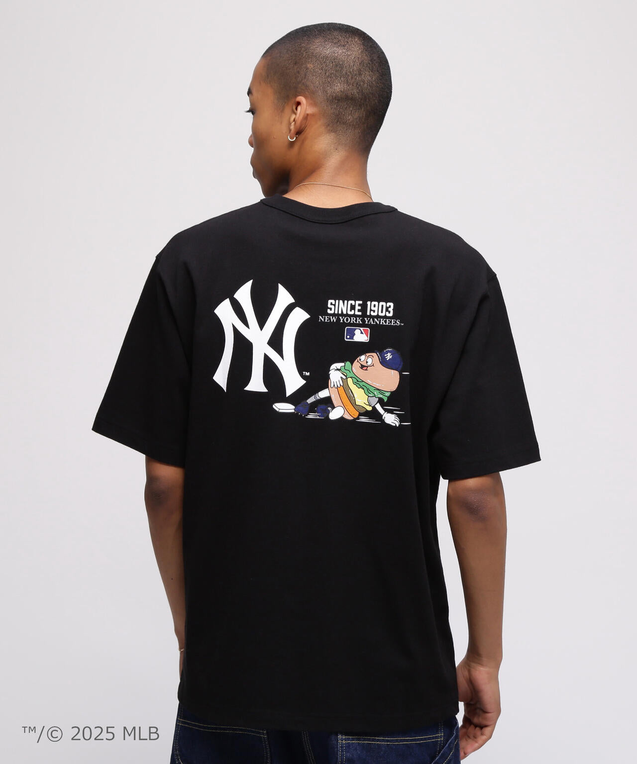 AVIREX × NEW YORK YANKEES T-SHIRT
