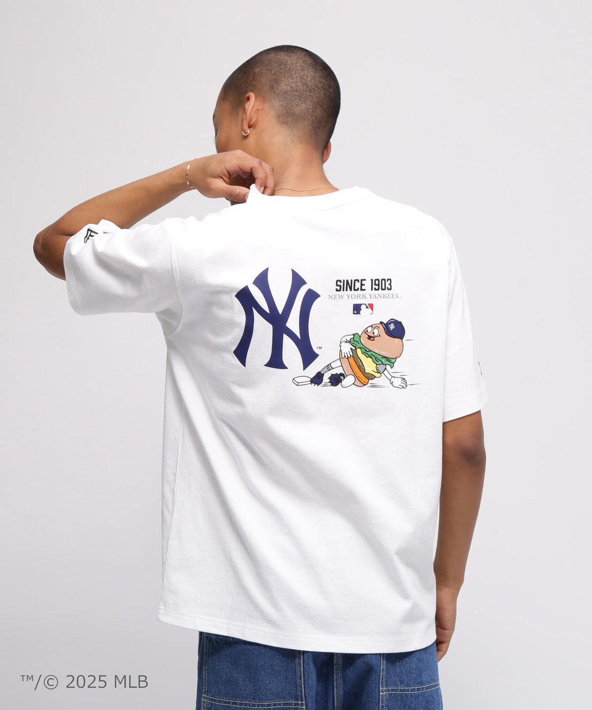 AVIREX × NEW YORK YANKEES T-SHIRT