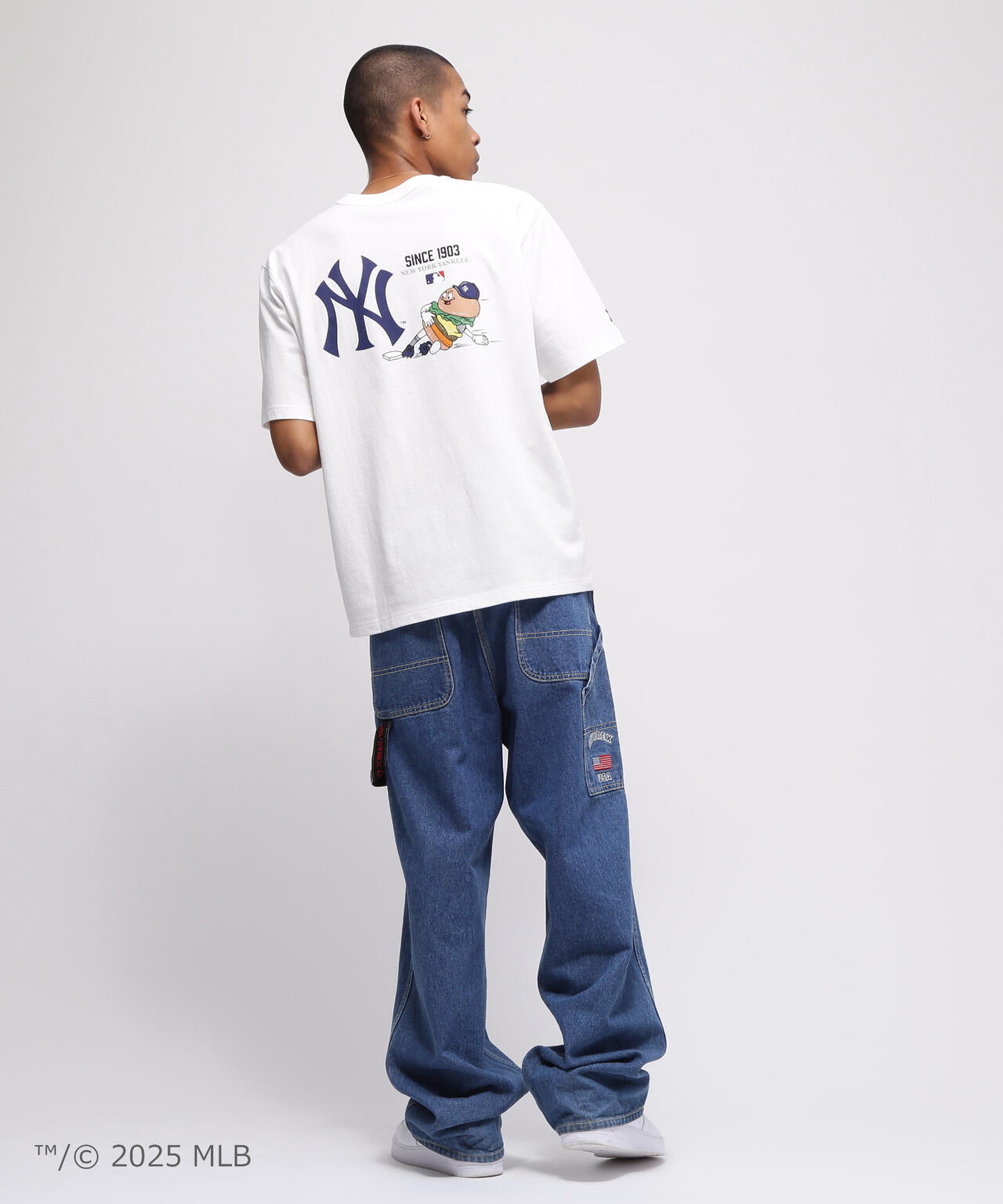 AVIREX × NEW YORK YANKEES T-SHIRT