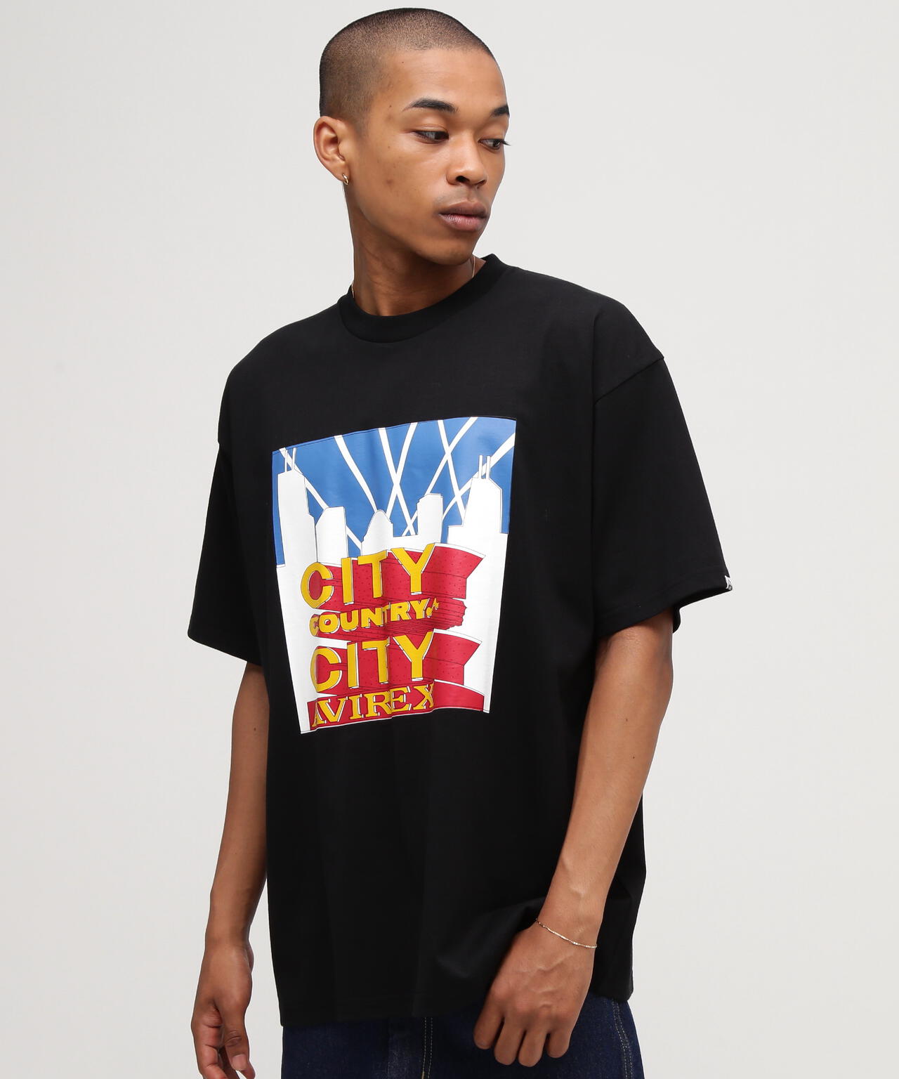 《AVIREX × CITY COUNTRY CITY》SIGNATURE T-SHIRT