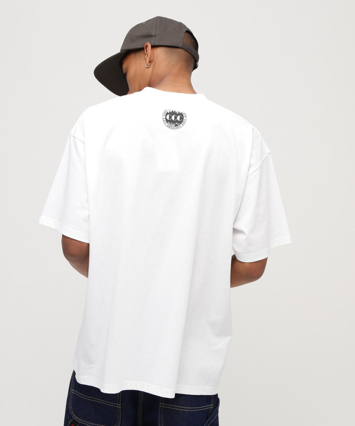《AVIREX × CITY COUNTRY CITY》SIGNATURE T-SHIRT