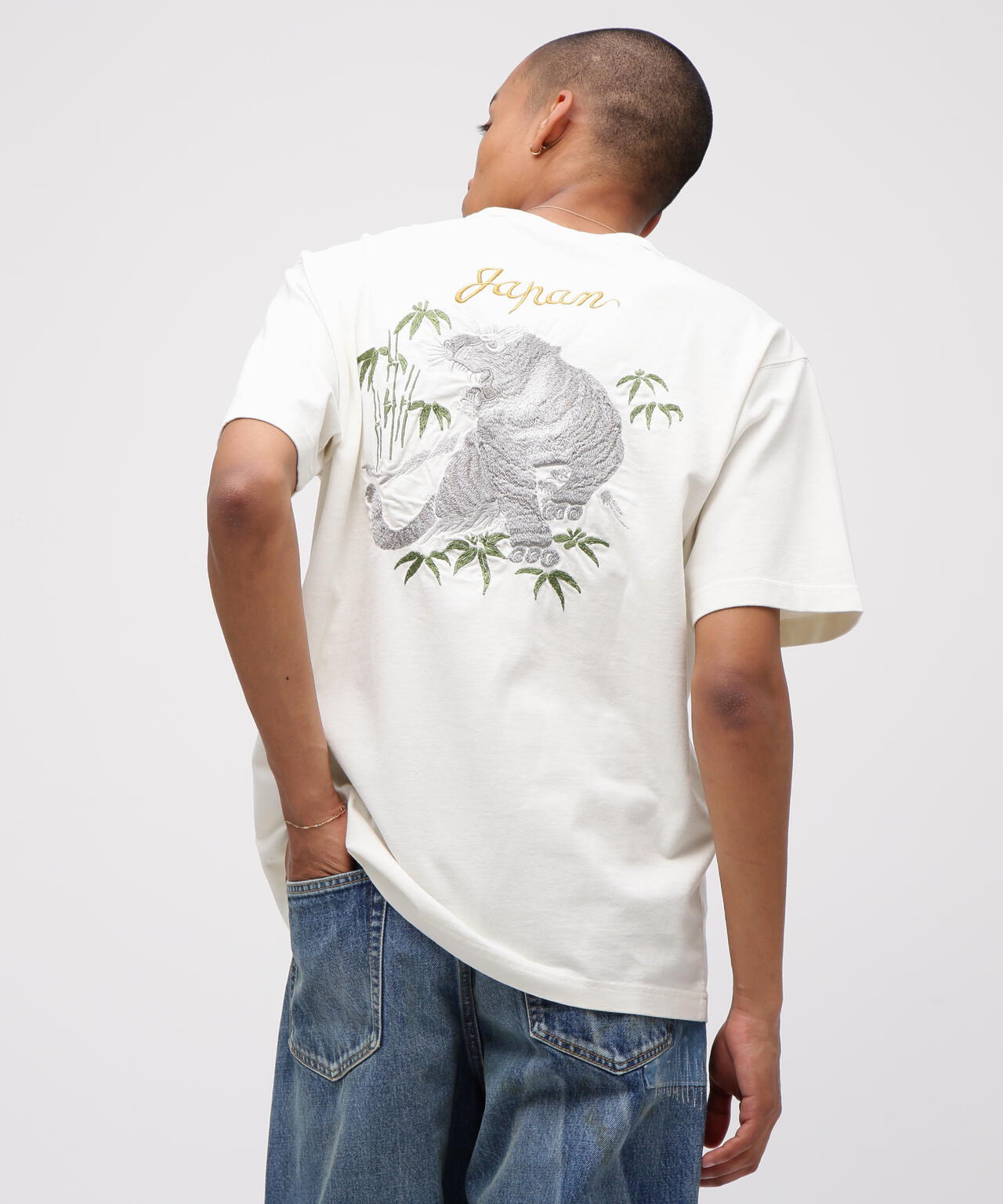 《SOUVENIR COLLECTION》SUKA T-SHIRT ”TIGER”