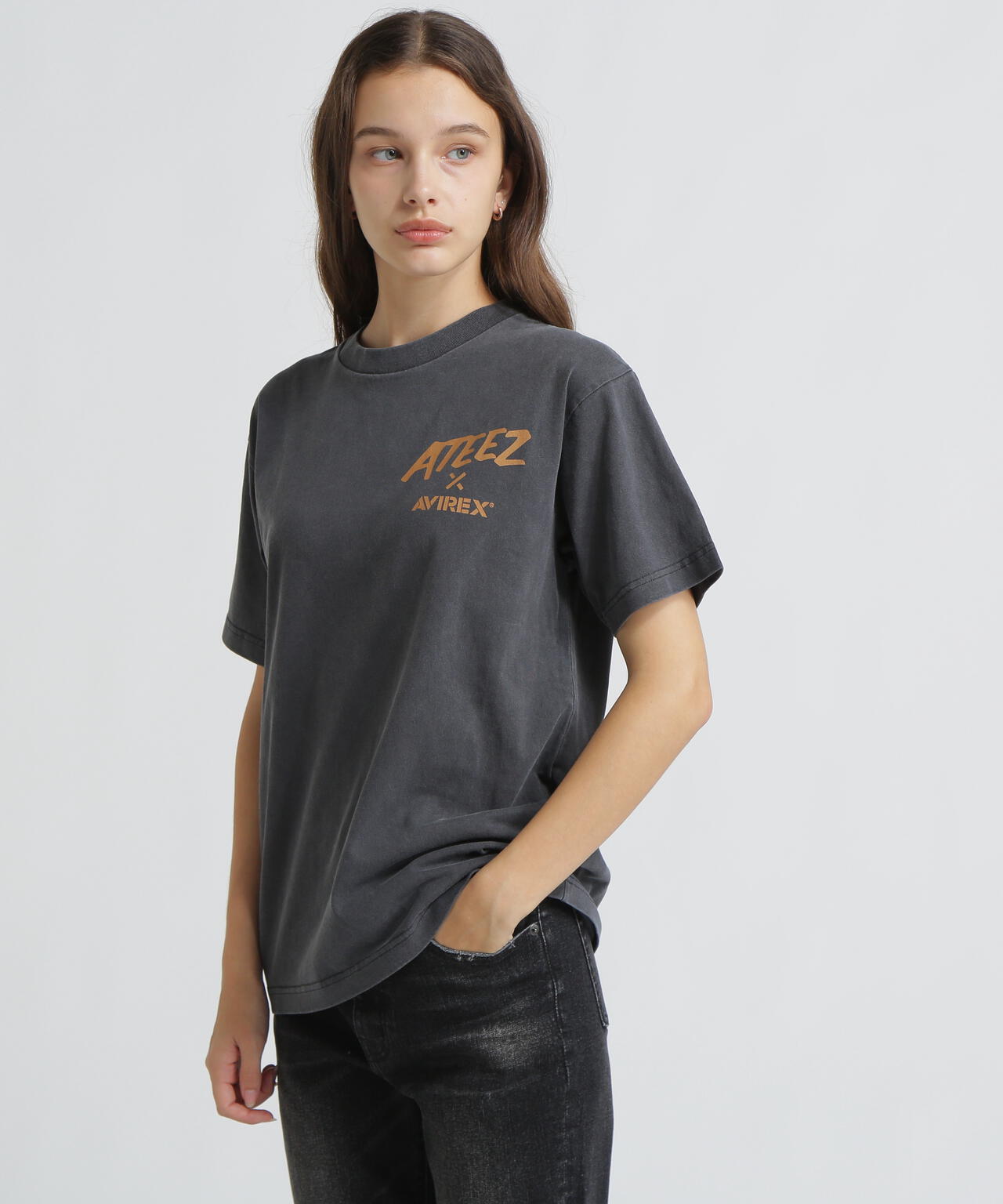 AVIREX × ATEEZ / FADE WASH PRINT T-SHIRT ”ADVENTURE”