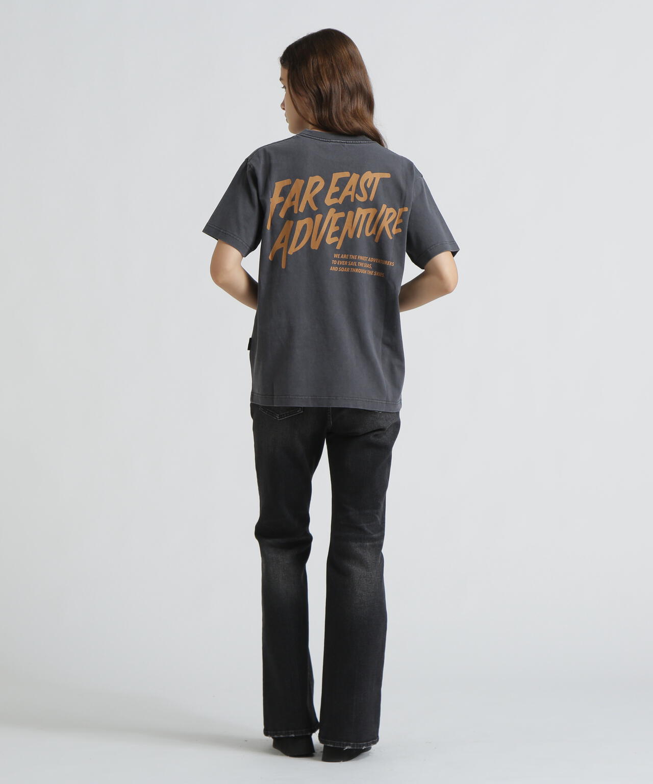 AVIREX × ATEEZ / FADE WASH PRINT T-SHIRT ”ADVENTURE”