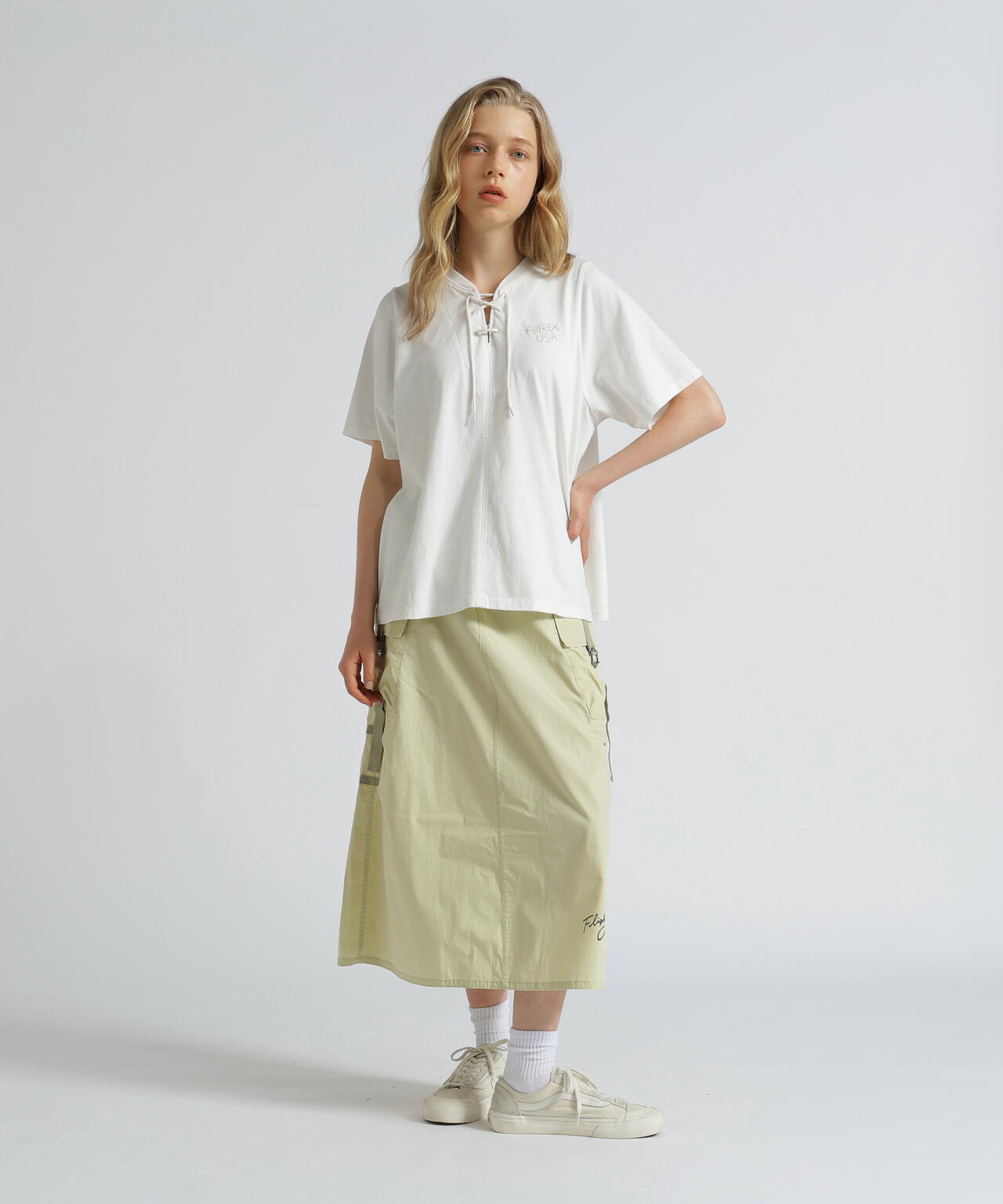 《WOMAN》HALF SLEEVE BACK LAYERED GRAPHIC T-SHIRT