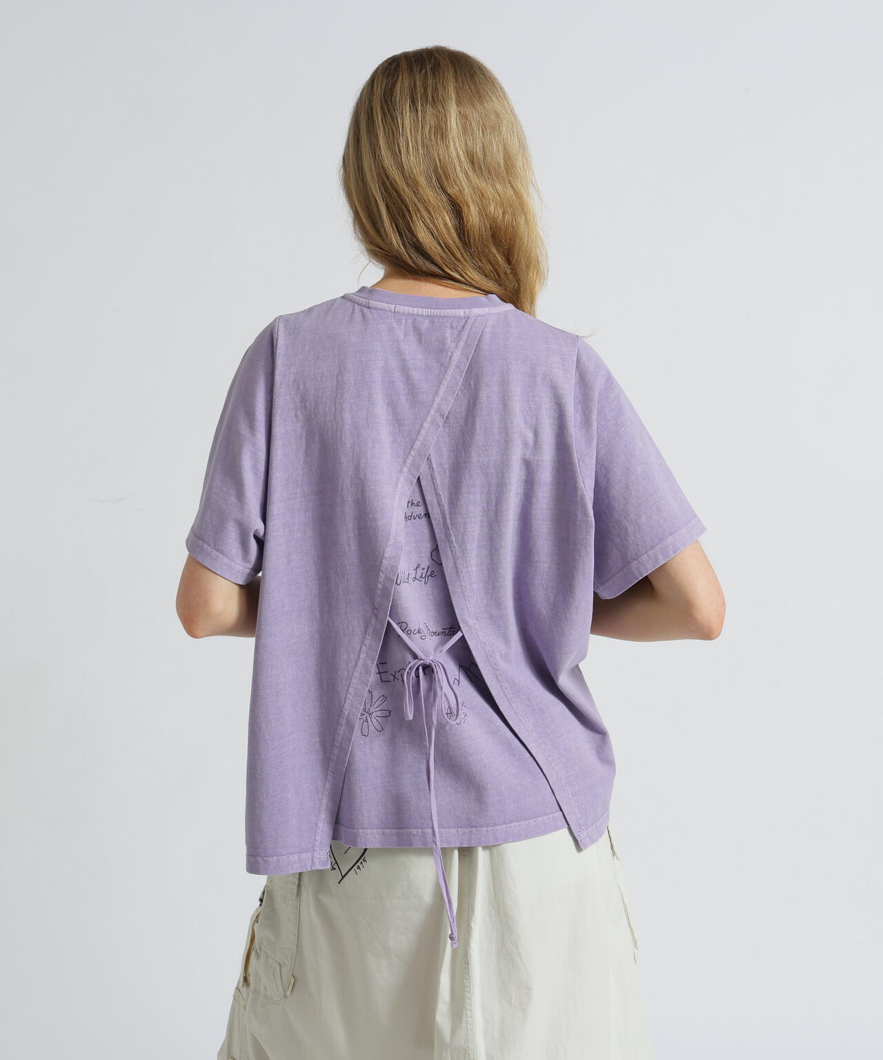《WOMAN》HALF SLEEVE BACK LAYERED GRAPHIC T-SHIRT
