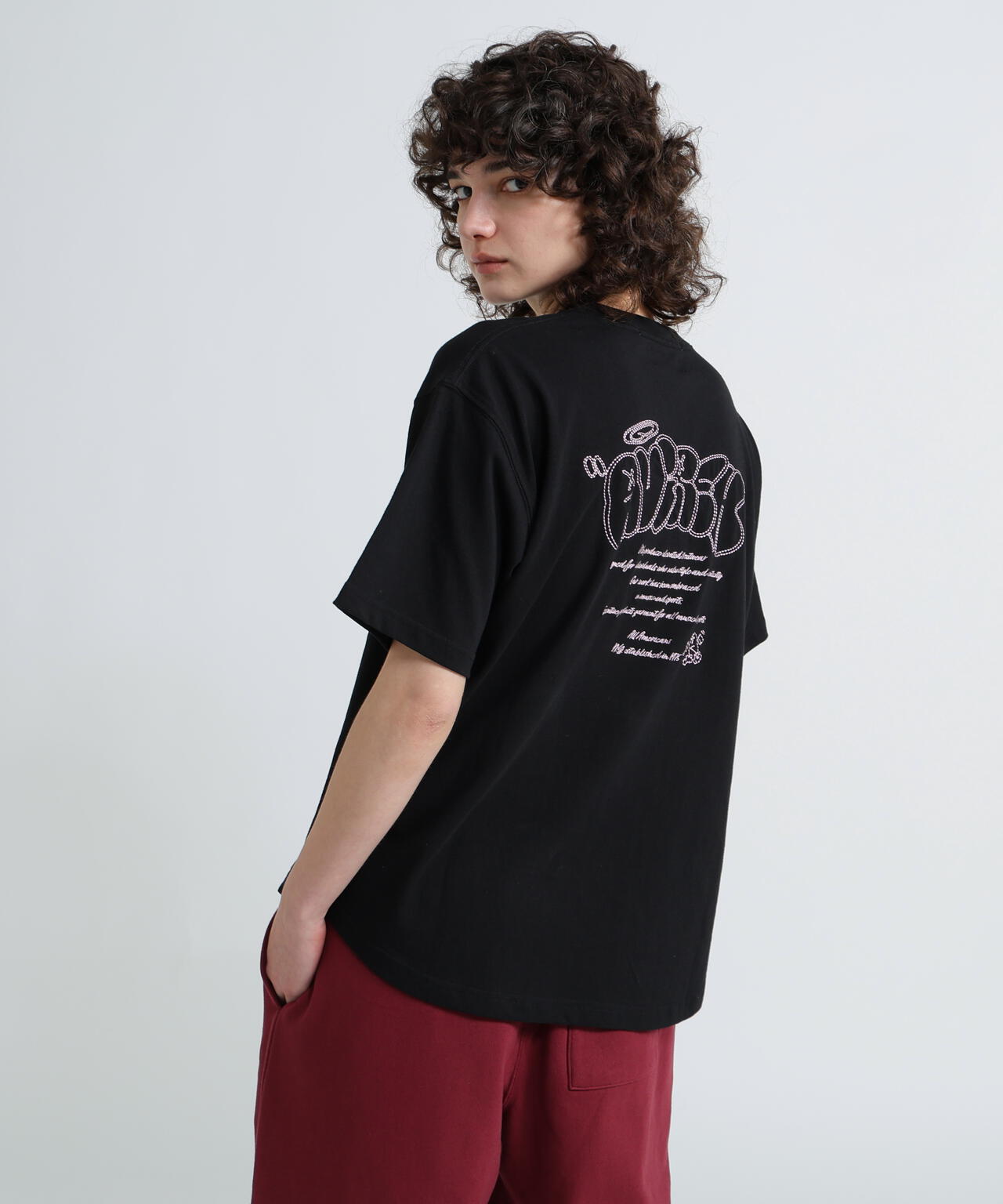 《WOMAN/直営店限定》GRAFFITI EMBROIDERY T-SHIRT