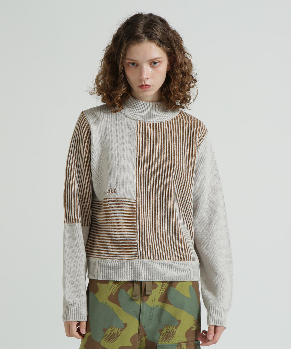 《直営店限定》MELANGE SWITCHING KINT PULLOVER/メランジニット