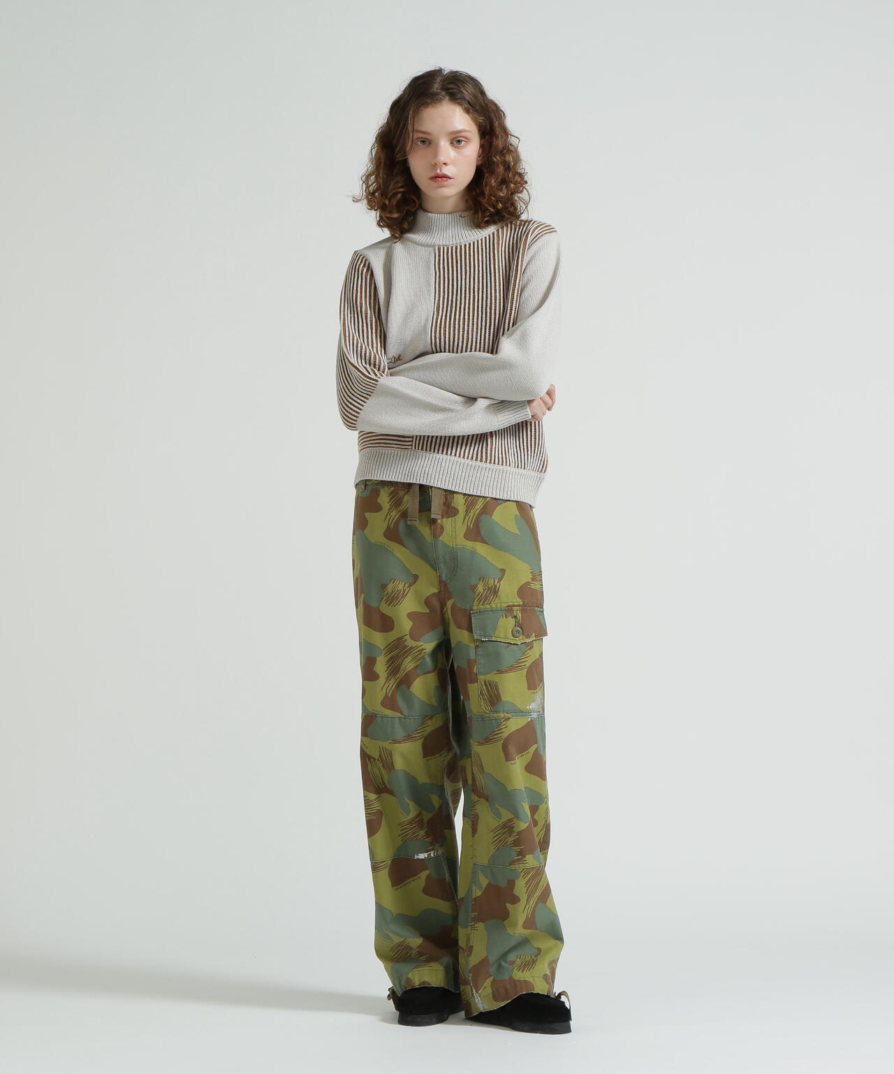 《直営店限定》MELANGE SWITCHING KINT PULLOVER/メランジニット