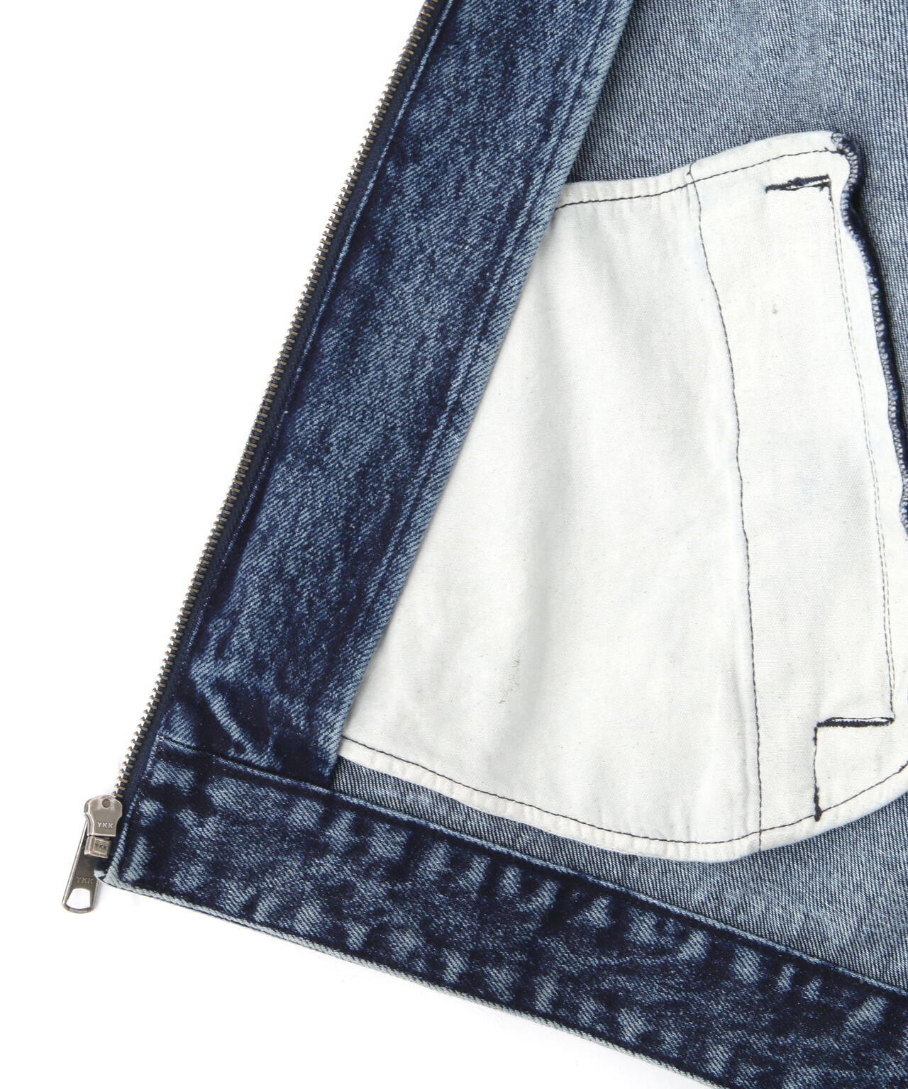 LEATHER PATCH DENIM JACKET