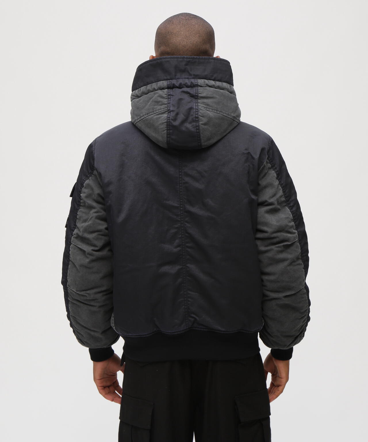 《直営店限定》FADE HOOD JACKET