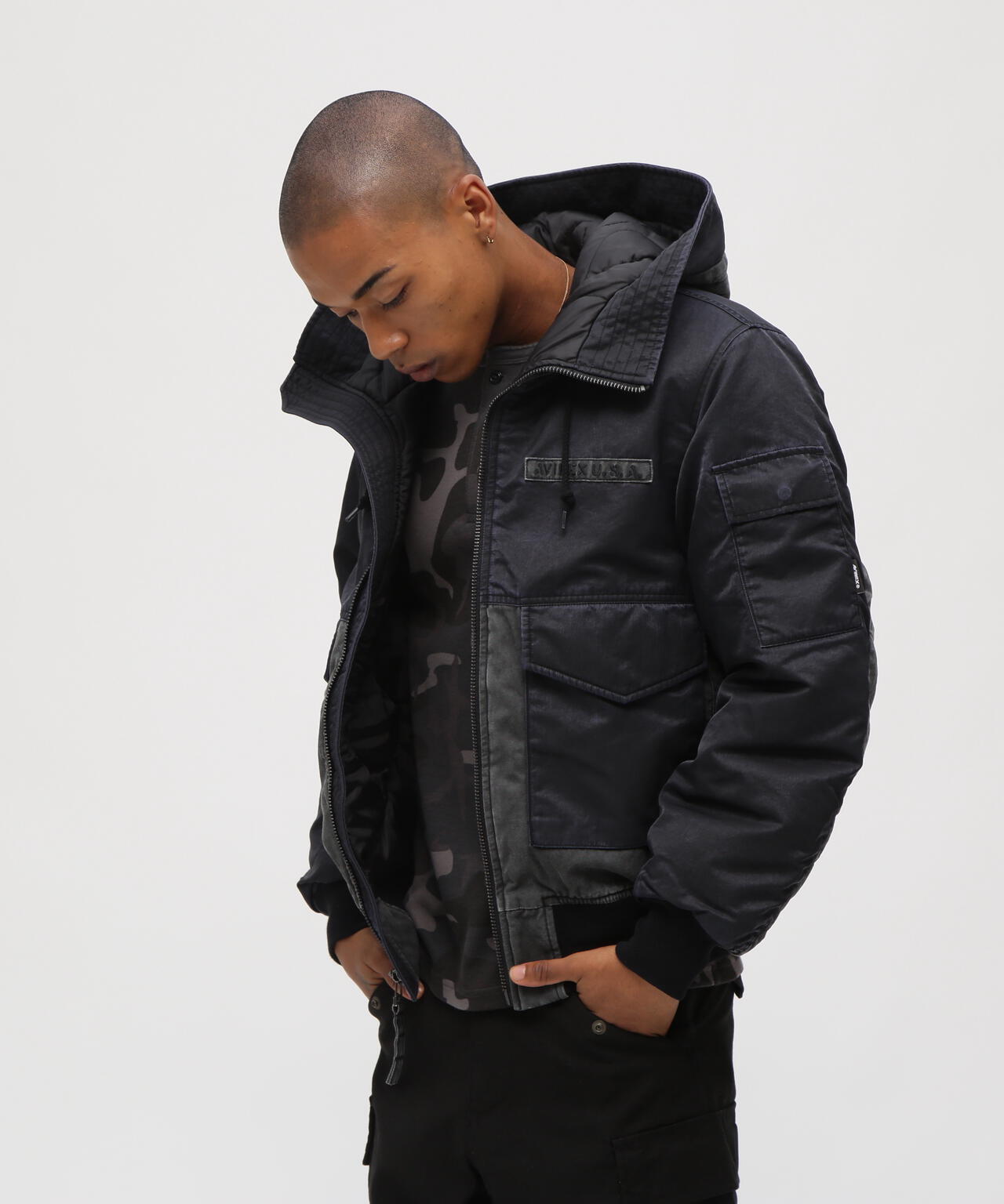 《直営店限定》FADE HOOD JACKET